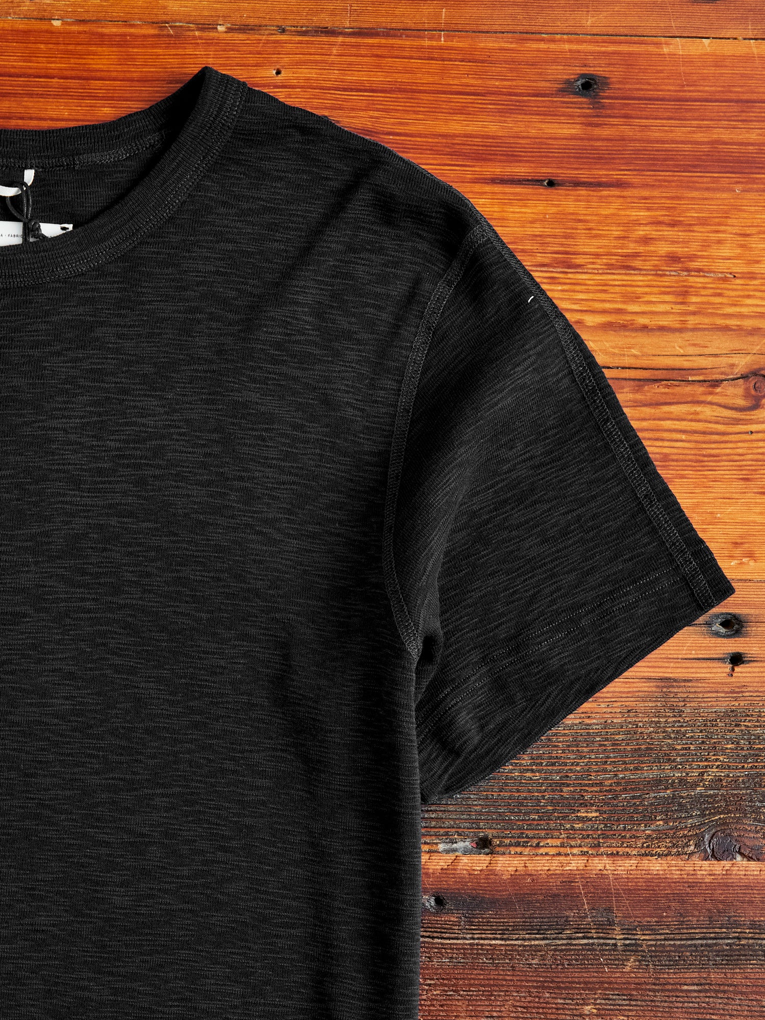 1x1 Slub T-Shirt in Black - Image 3