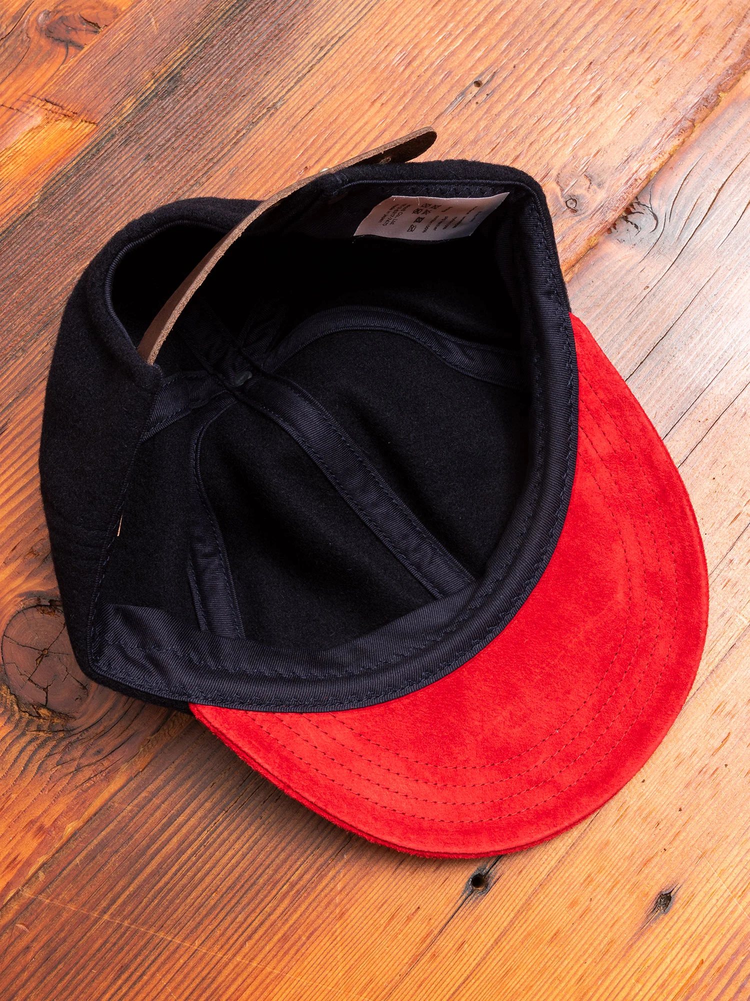 2 Tone Wool Cap in Navy/Red - Image 6