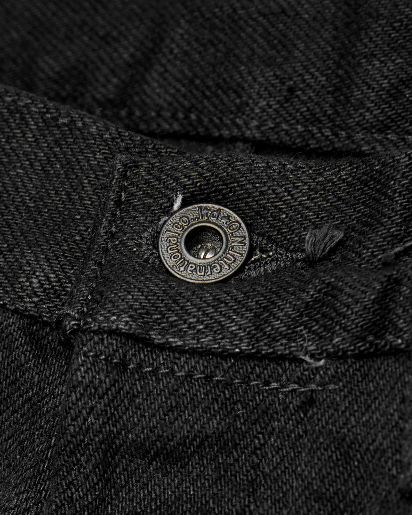 246ZR-BKBK "Secret Black" 20oz Selvedge Denim - Clean Straight Fit - Image 8