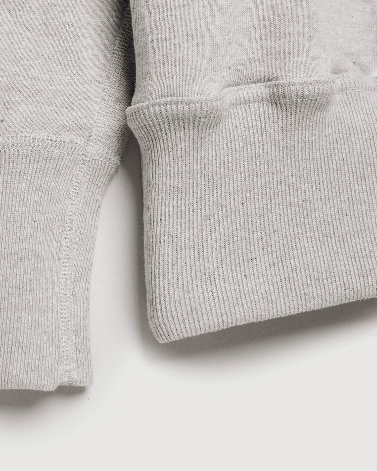 401 Loopwheel Sweatshirt in Heather Grey - Image 4