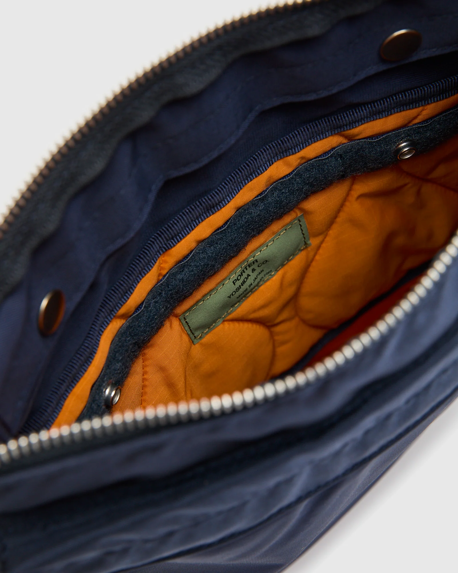 5901 "Force" Shoulder Bag in Navy - Image 8