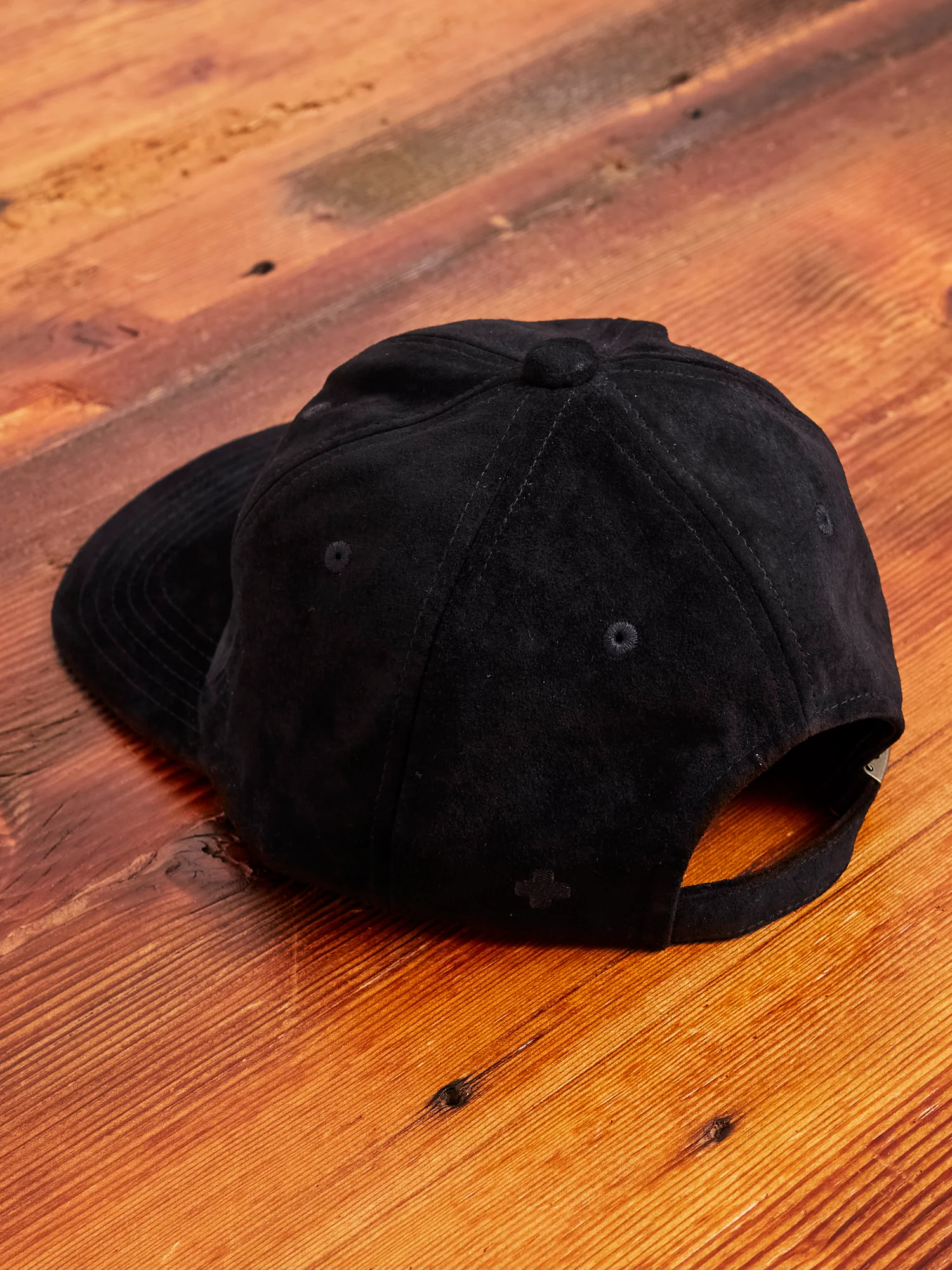 6-Panel Suede Cap in Black - Image 2
