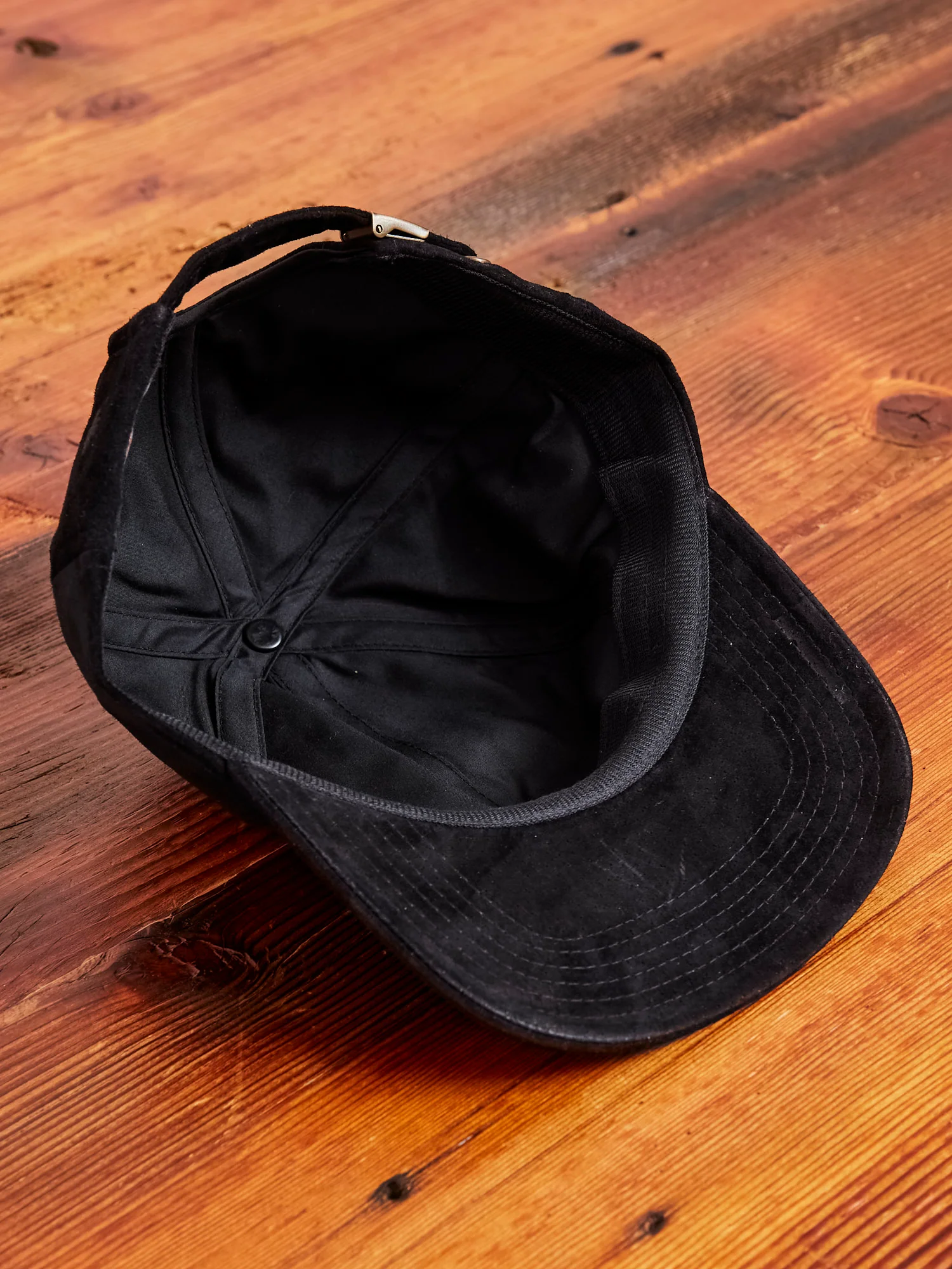 6-Panel Suede Cap in Black - Image 8