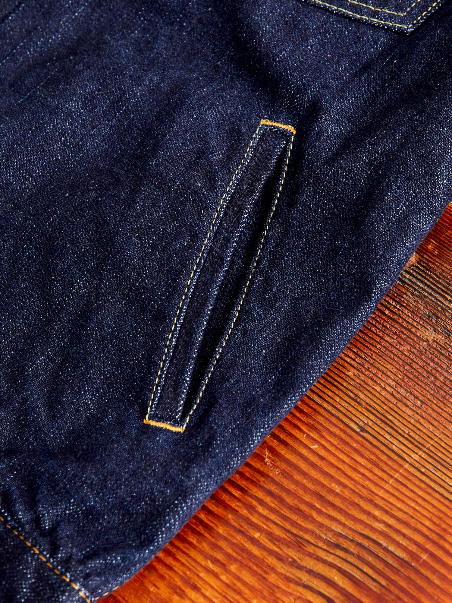 6113 14oz Type-2 Denim Jacket in Indigo - Image 8