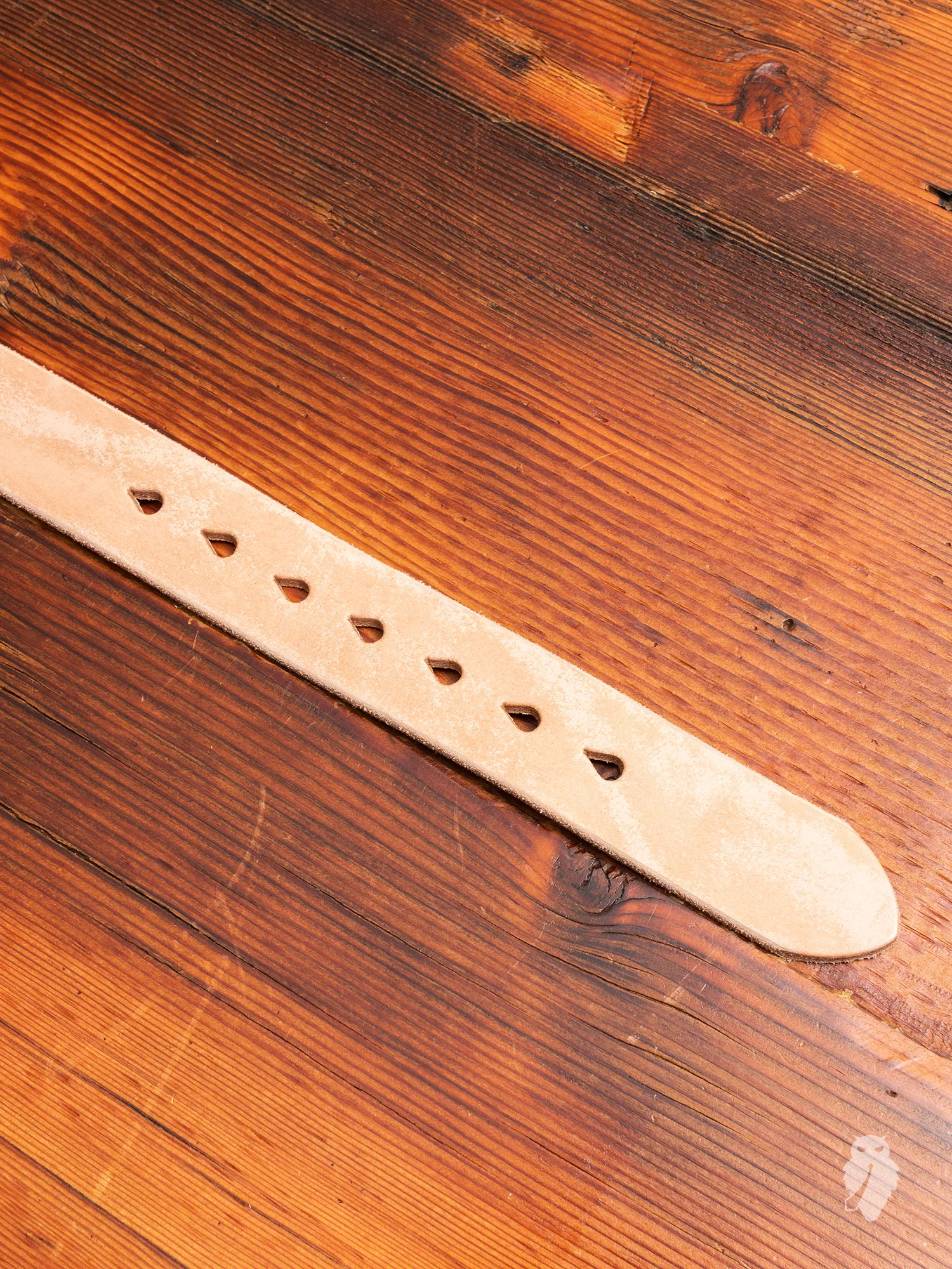 6210 Wild Leather Belt in Natural - Image 4