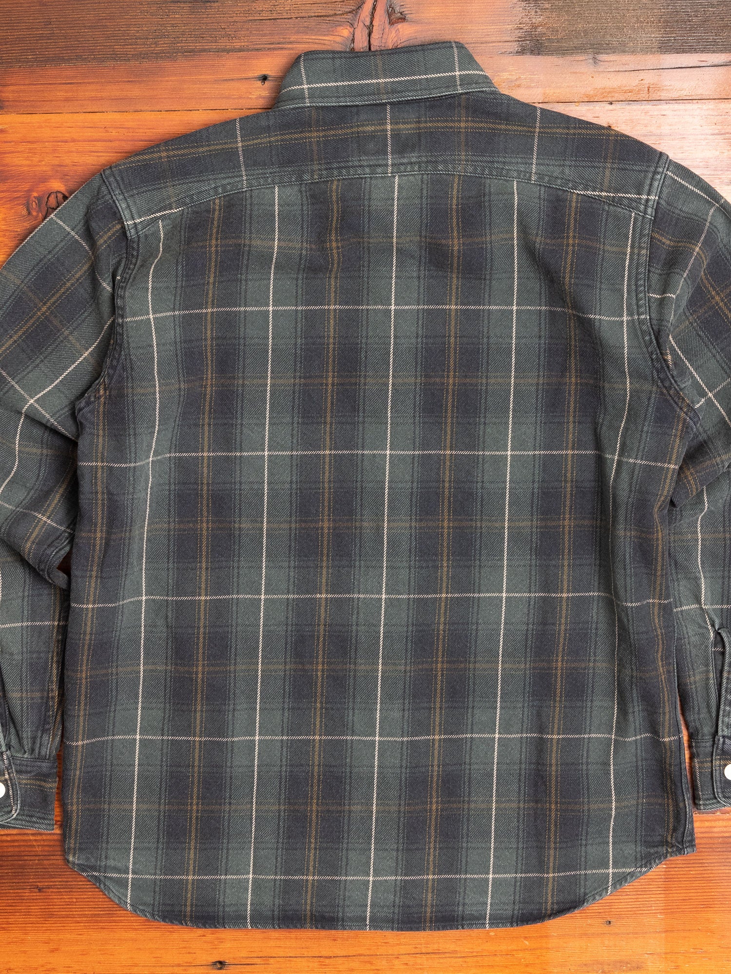 730WS Heavy Washed Flannel Shirt in Olive Check - Image 7