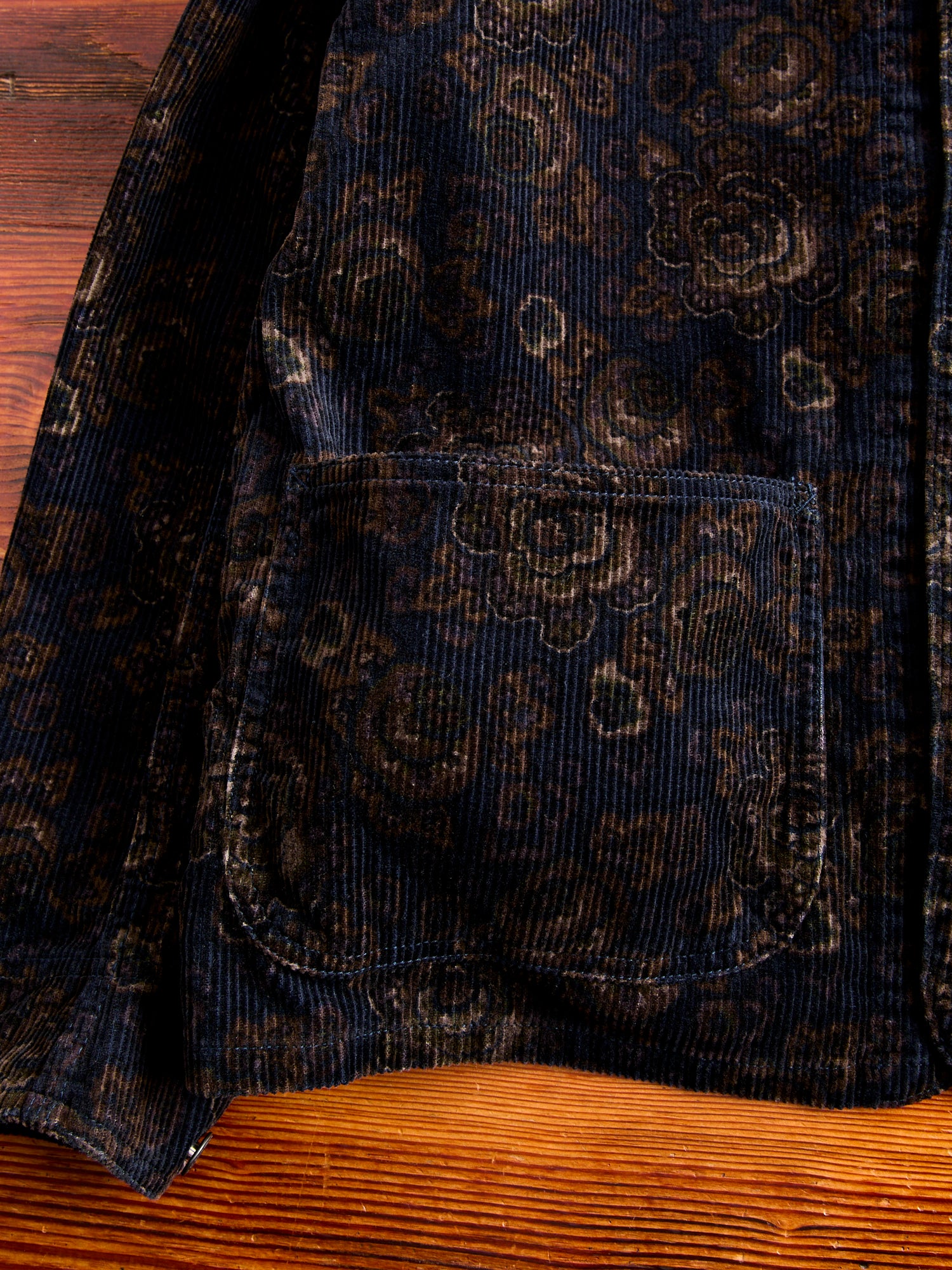 8W Printed Corduroy Engineer Jacket in Black - Image 8