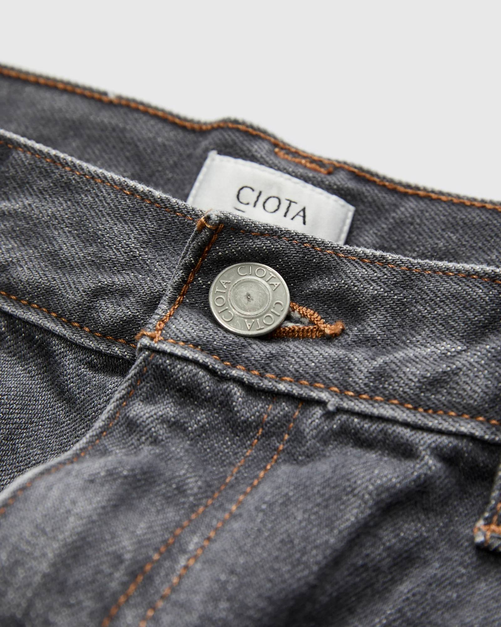 Baggy 5 Pocket Selvedge Denim Pants in Medium Grey - Image 5