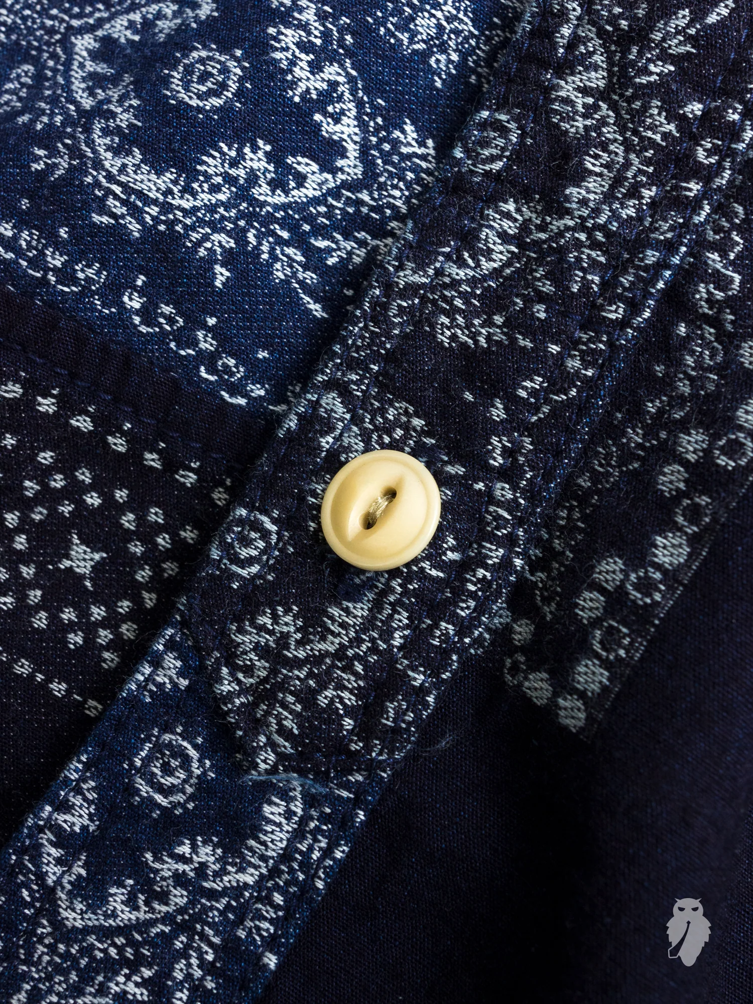 Bandana Ranru Button Down Shirt in Dark Indigo - Image 5