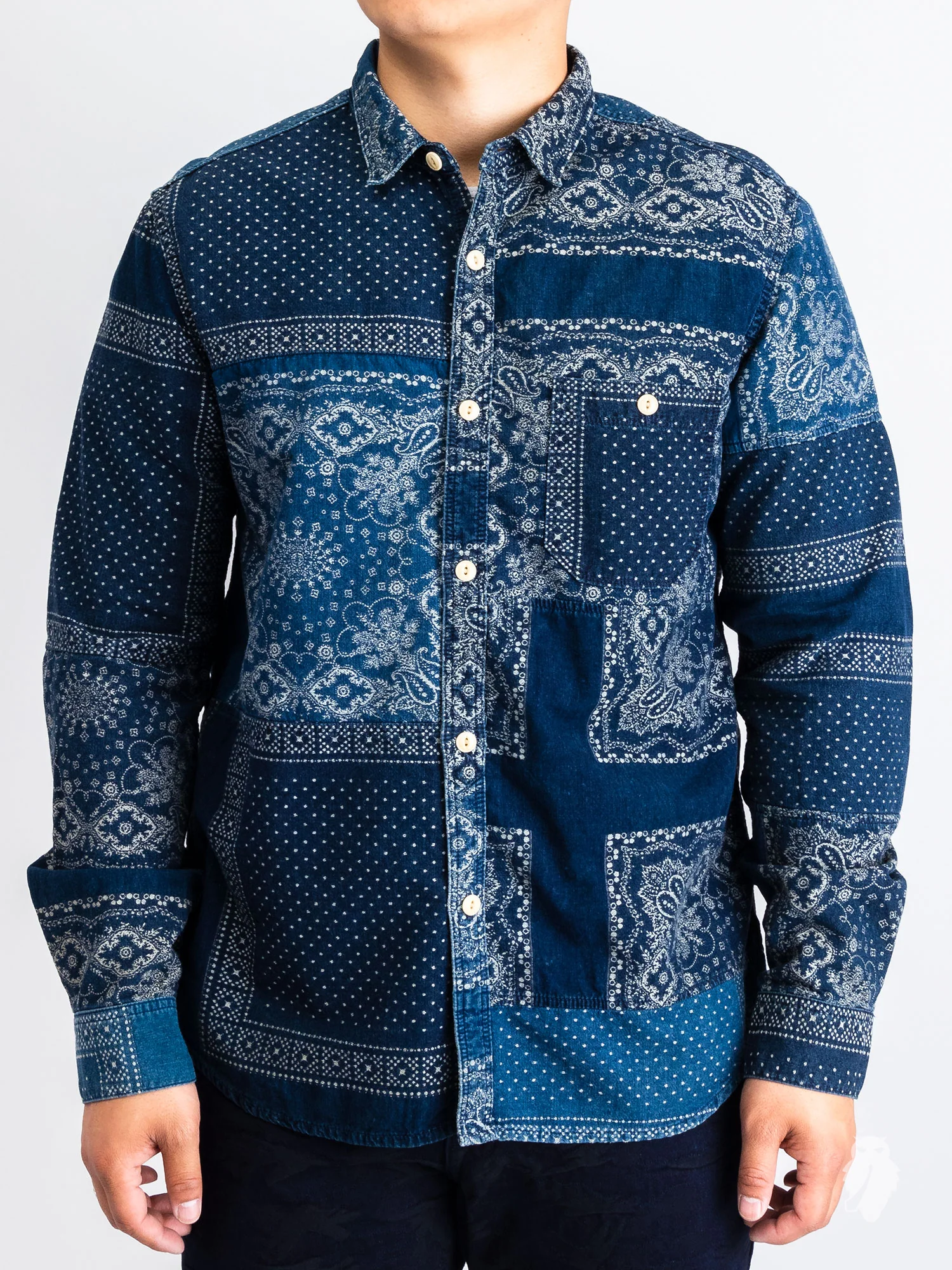 Bandana Ranru Button Down Shirt in Light Indigo - Image 2