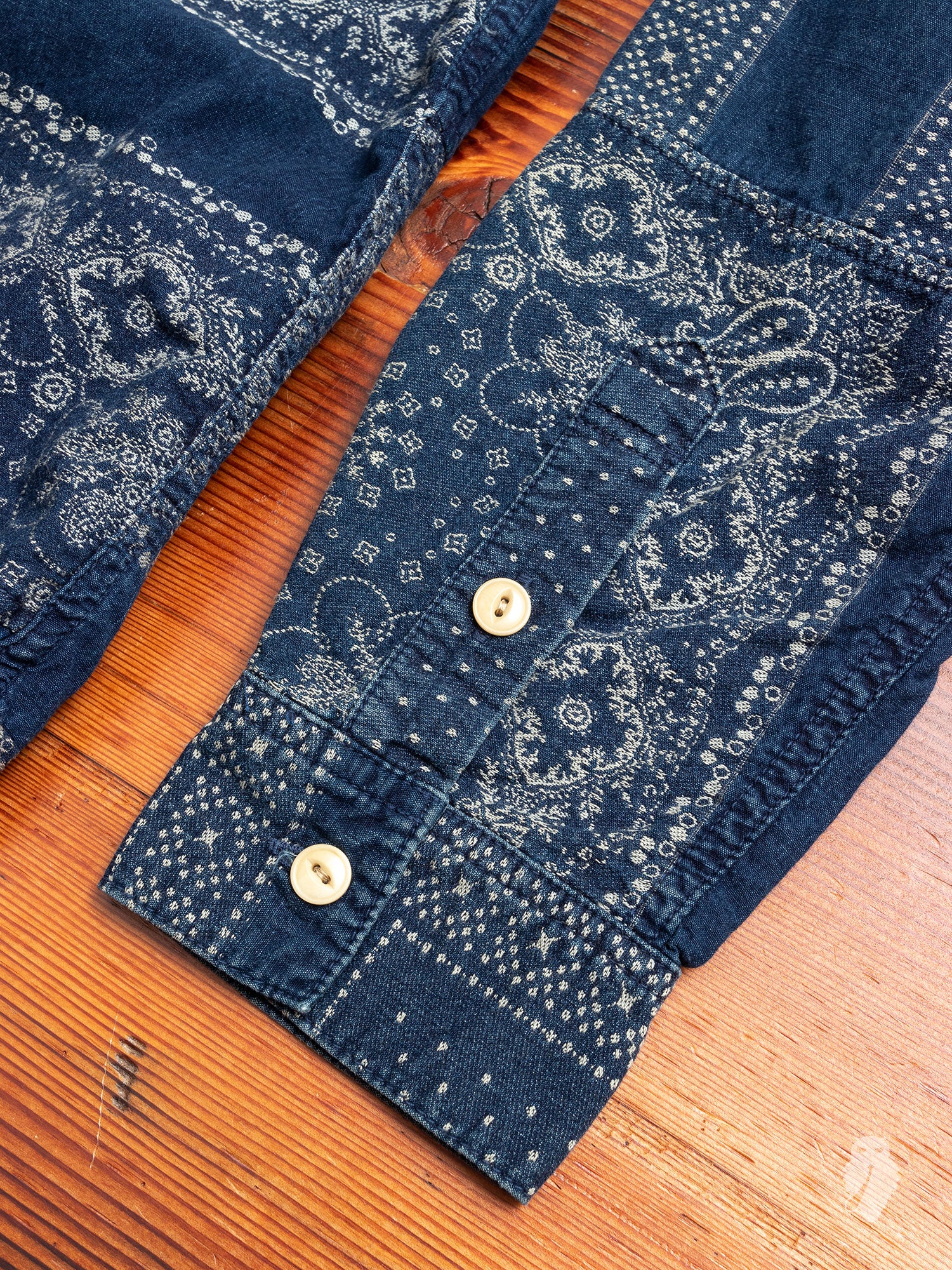 Bandana Ranru Button Down Shirt in Light Indigo - Image 7