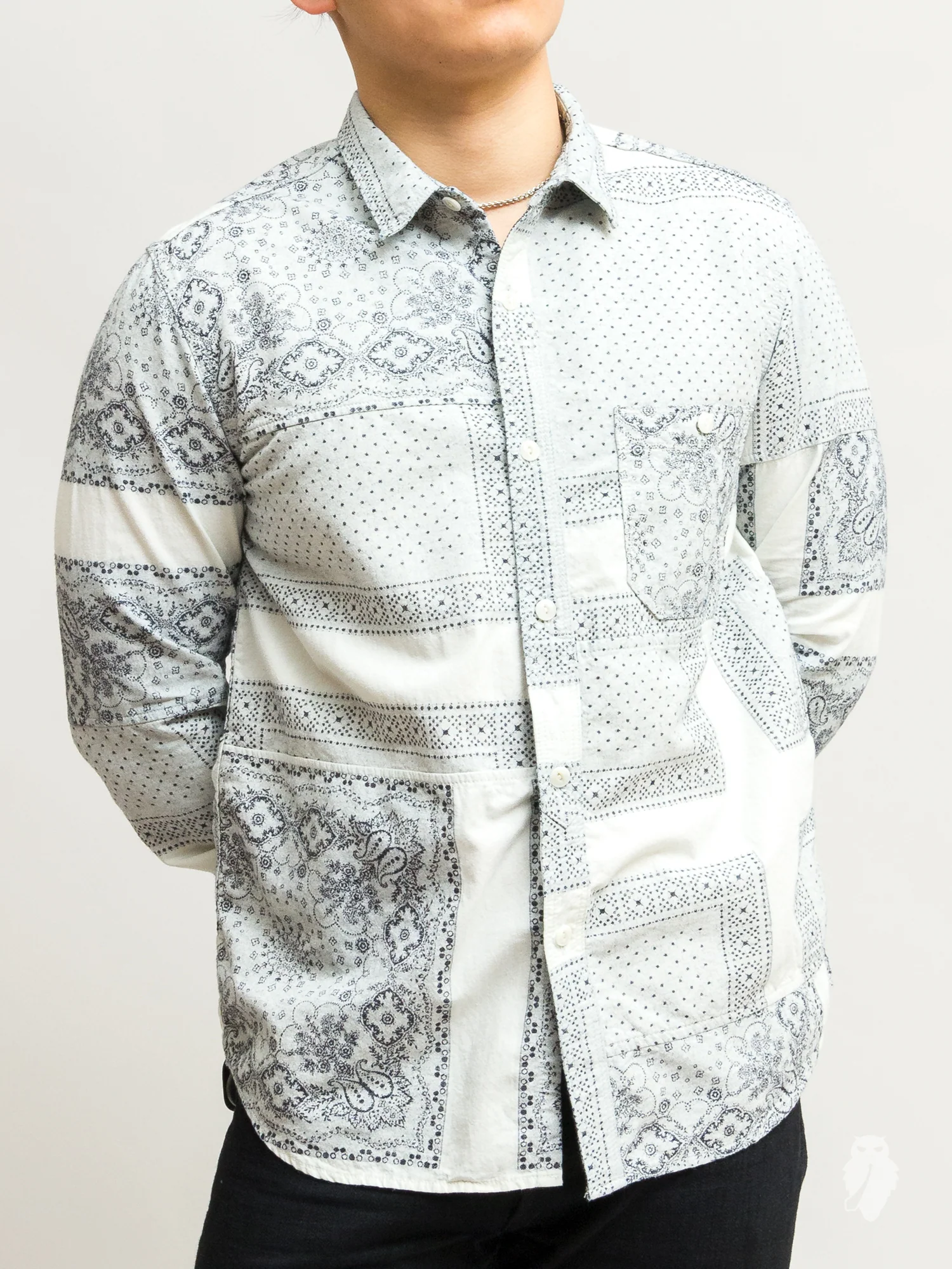 Bandana Ranru Button Down Shirt in White - Image 2