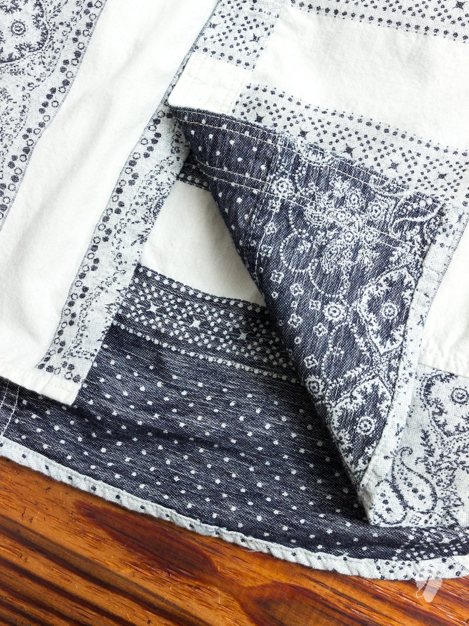 Bandana Ranru Button Down Shirt in White - Image 7