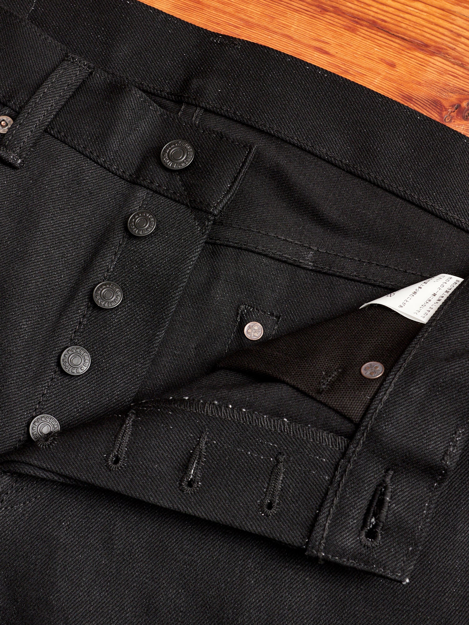 BOM00X "Momotaro x Blue Owl" 15.7oz Selvedge Denim - Natural Tapered Fit - Image 7