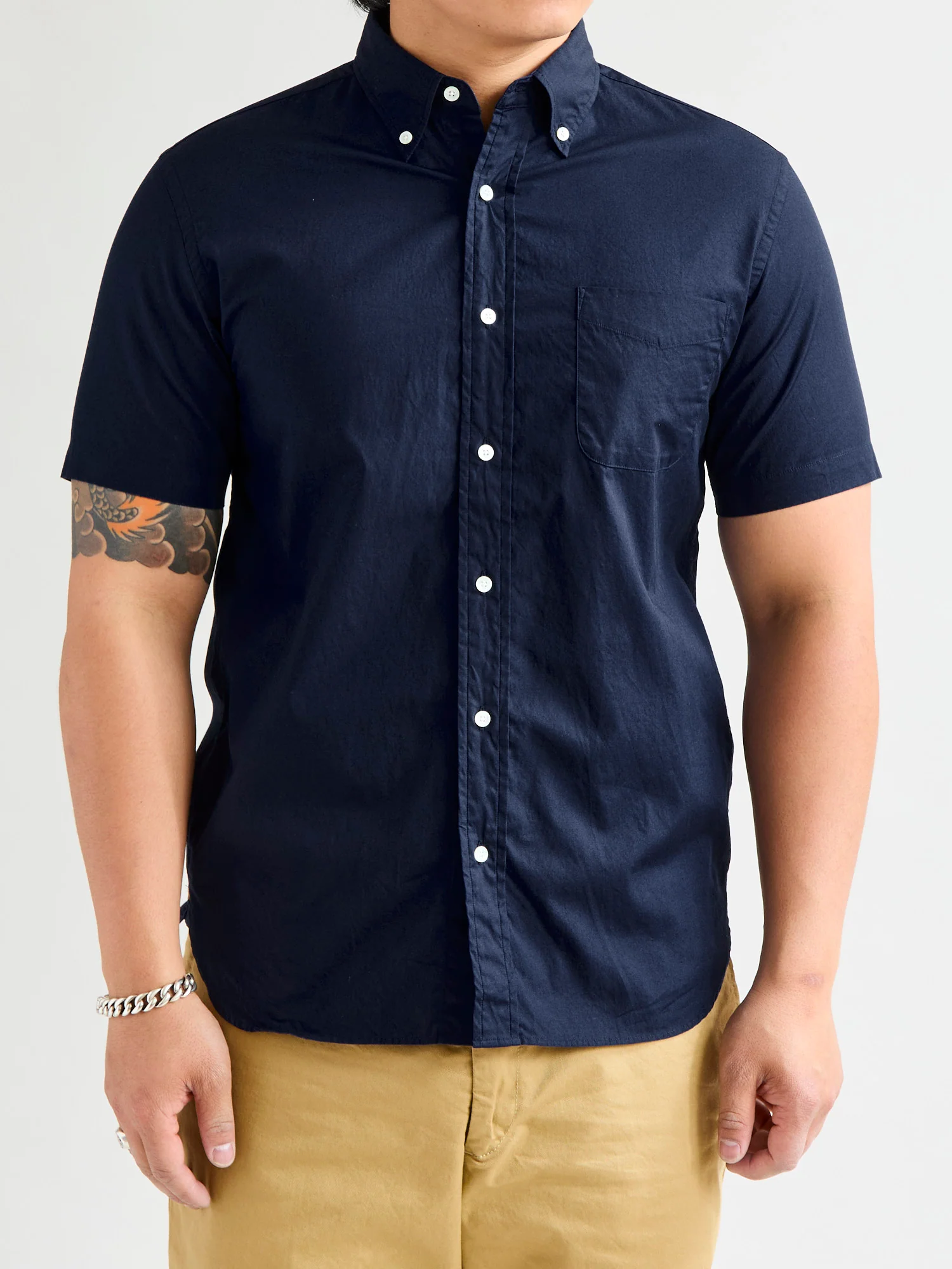 Broad Cloth Short Sleeve Button-Down Shirt in Navy - Image 2