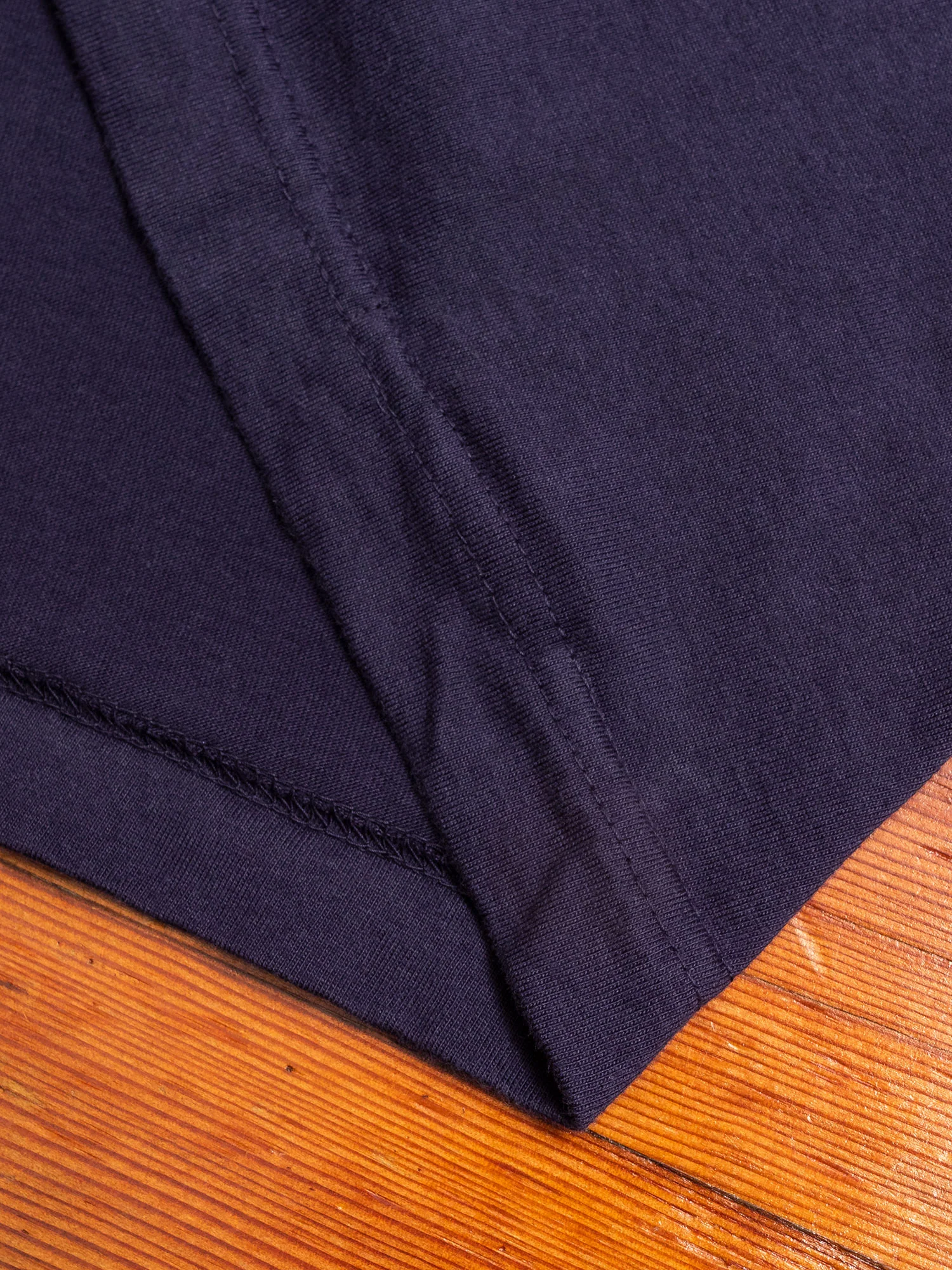 Chop Corner Pocket T-Shirt in Navy - Image 5