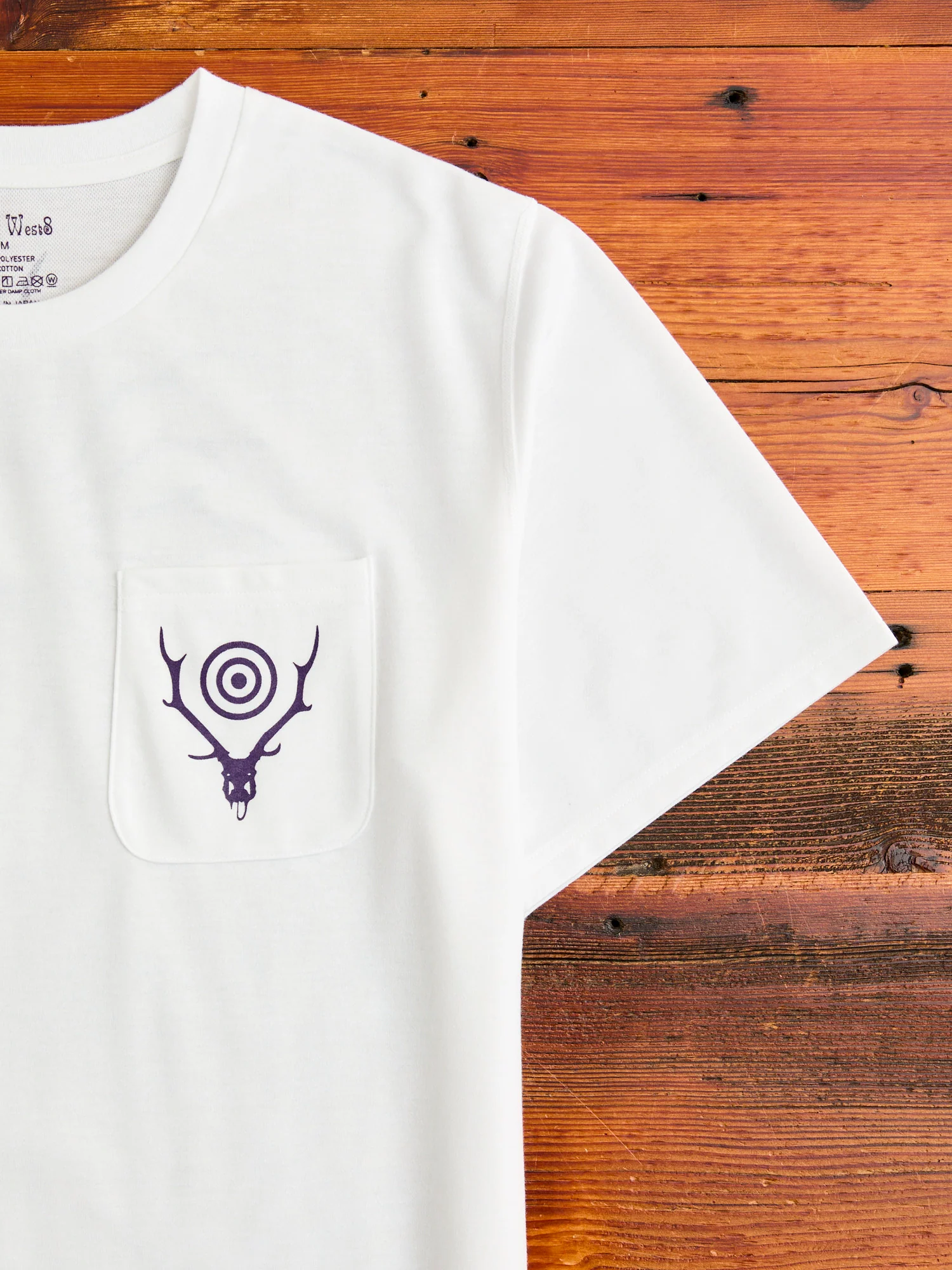 Circle Horn Round Pocket T-Shirt in White - Image 6