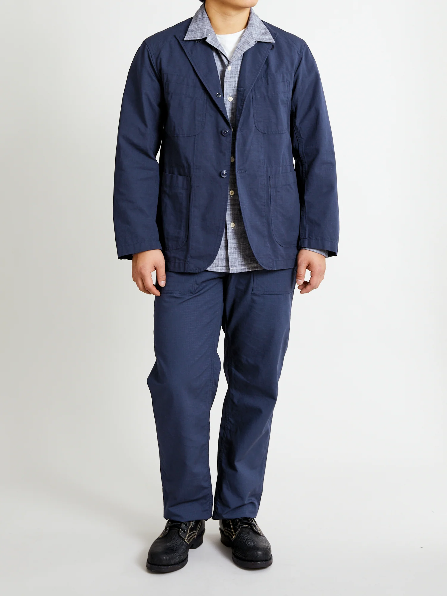 Classic Shirt in Black Cotton Slub - Image 12
