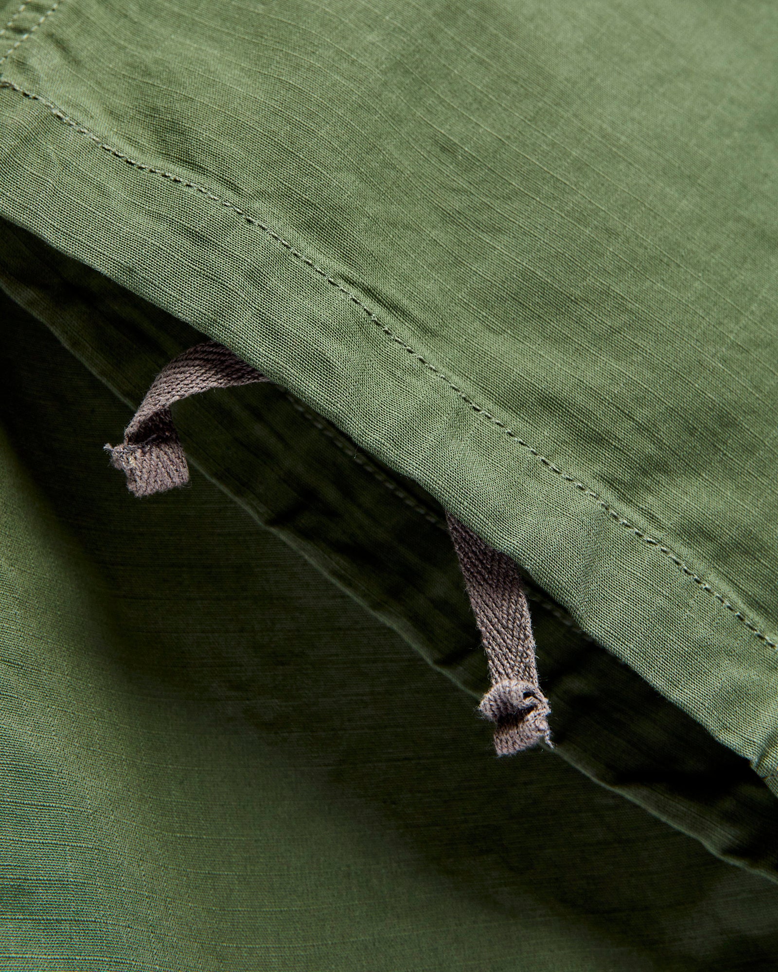 Cotton Ripstop FA Flight Cargo Pants in Olive - Image 9