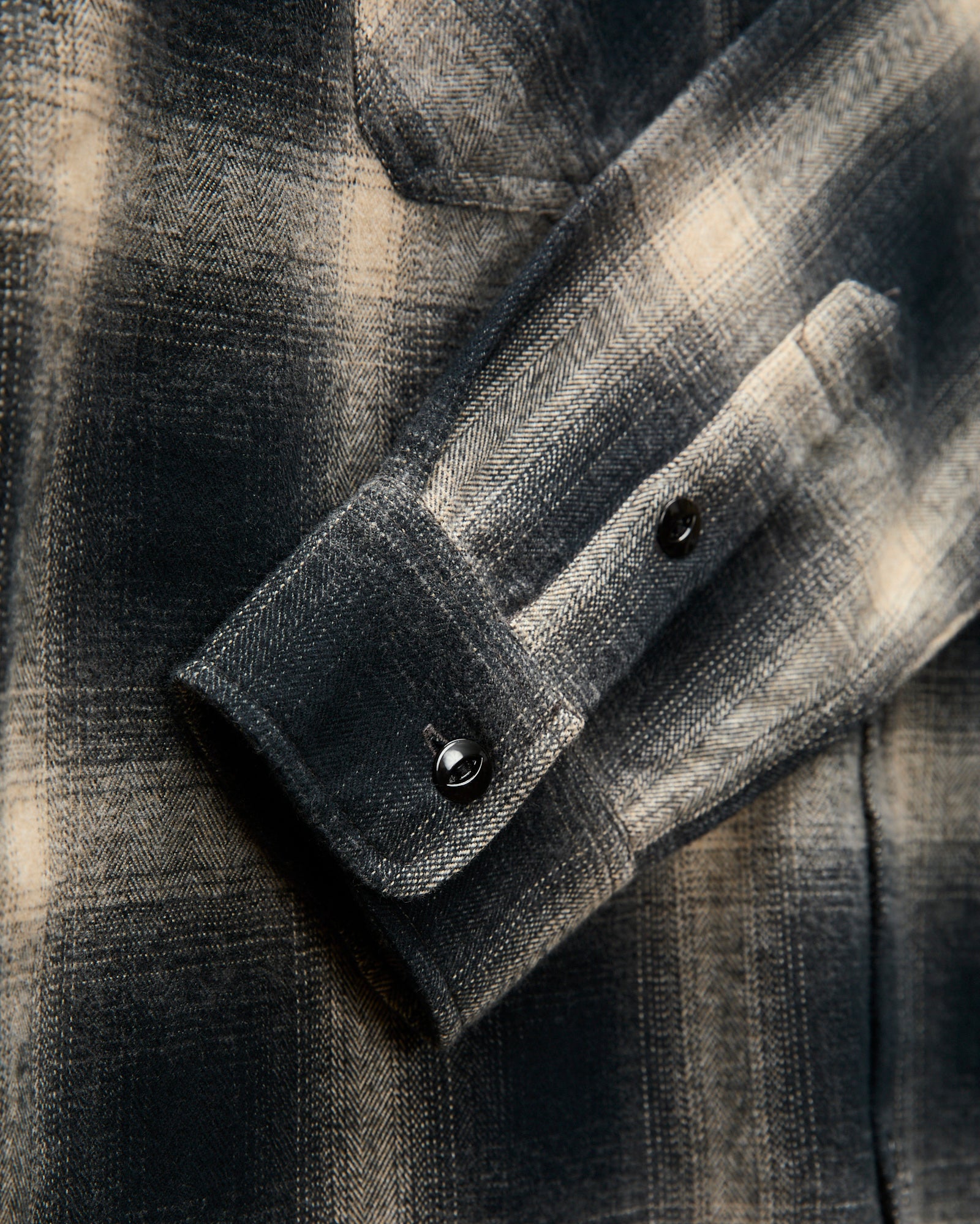 Crosscut Flannel in Black Ombre - Image 6