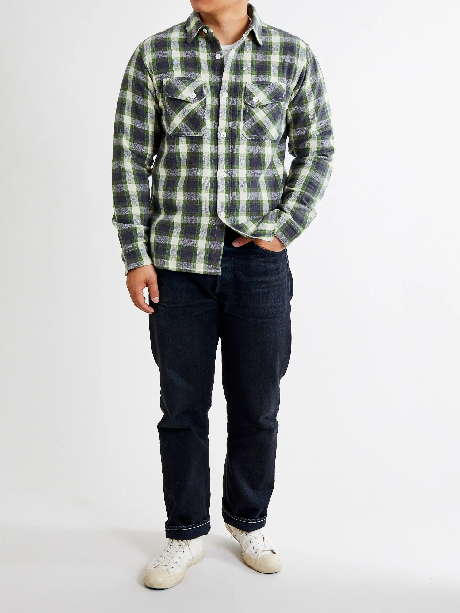 Crosscut Flannel in Emerald Shaggy Check - Image 10