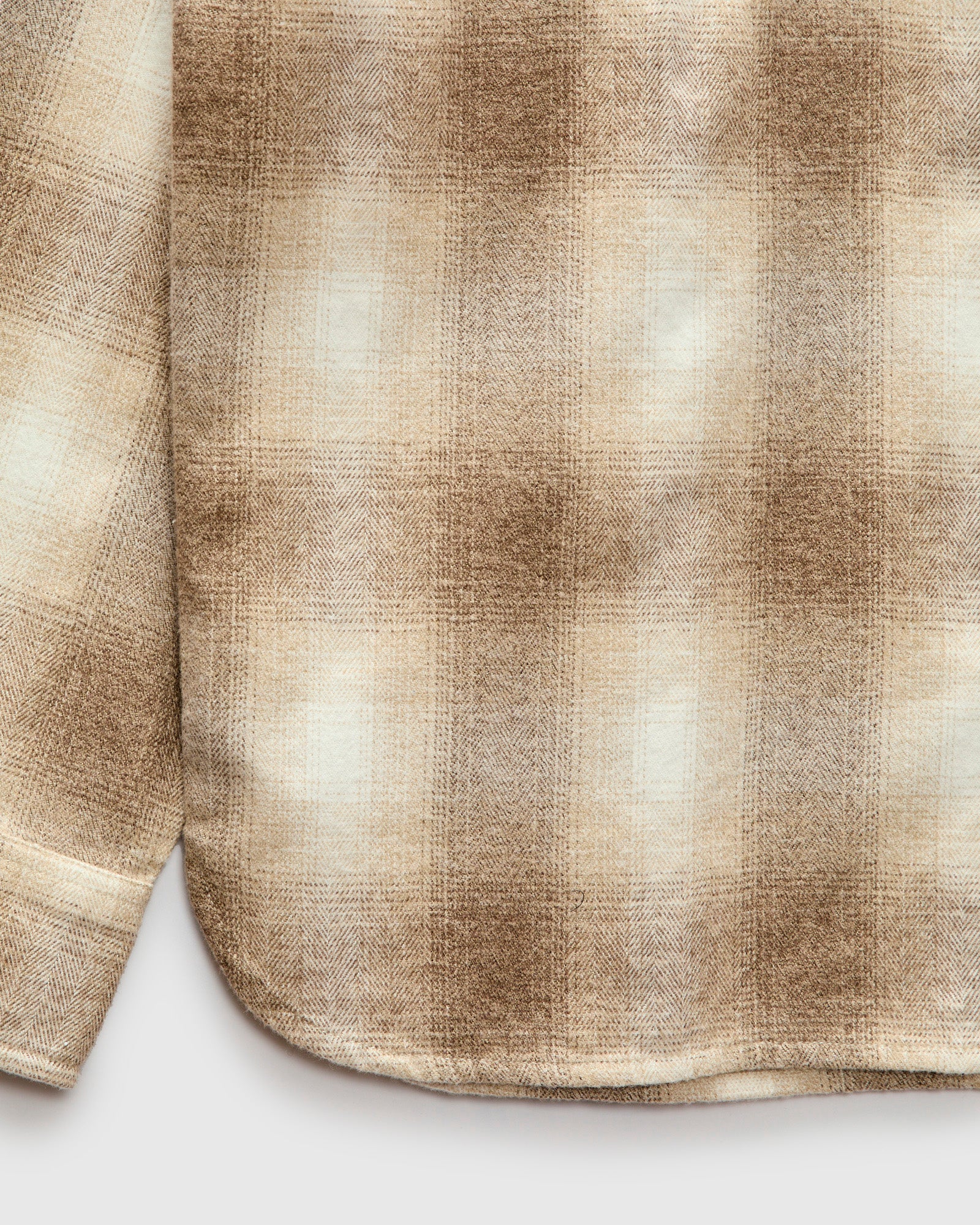 Crosscut Flannel in Sand Ombre - Image 6