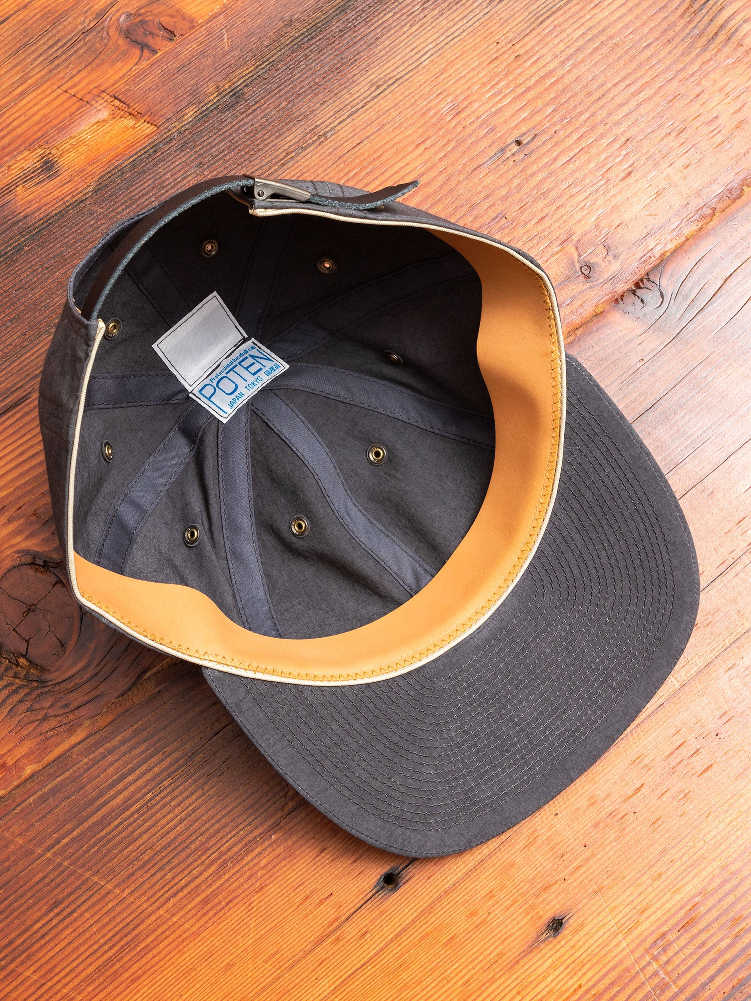 DDW Cap in Grey - Image 7
