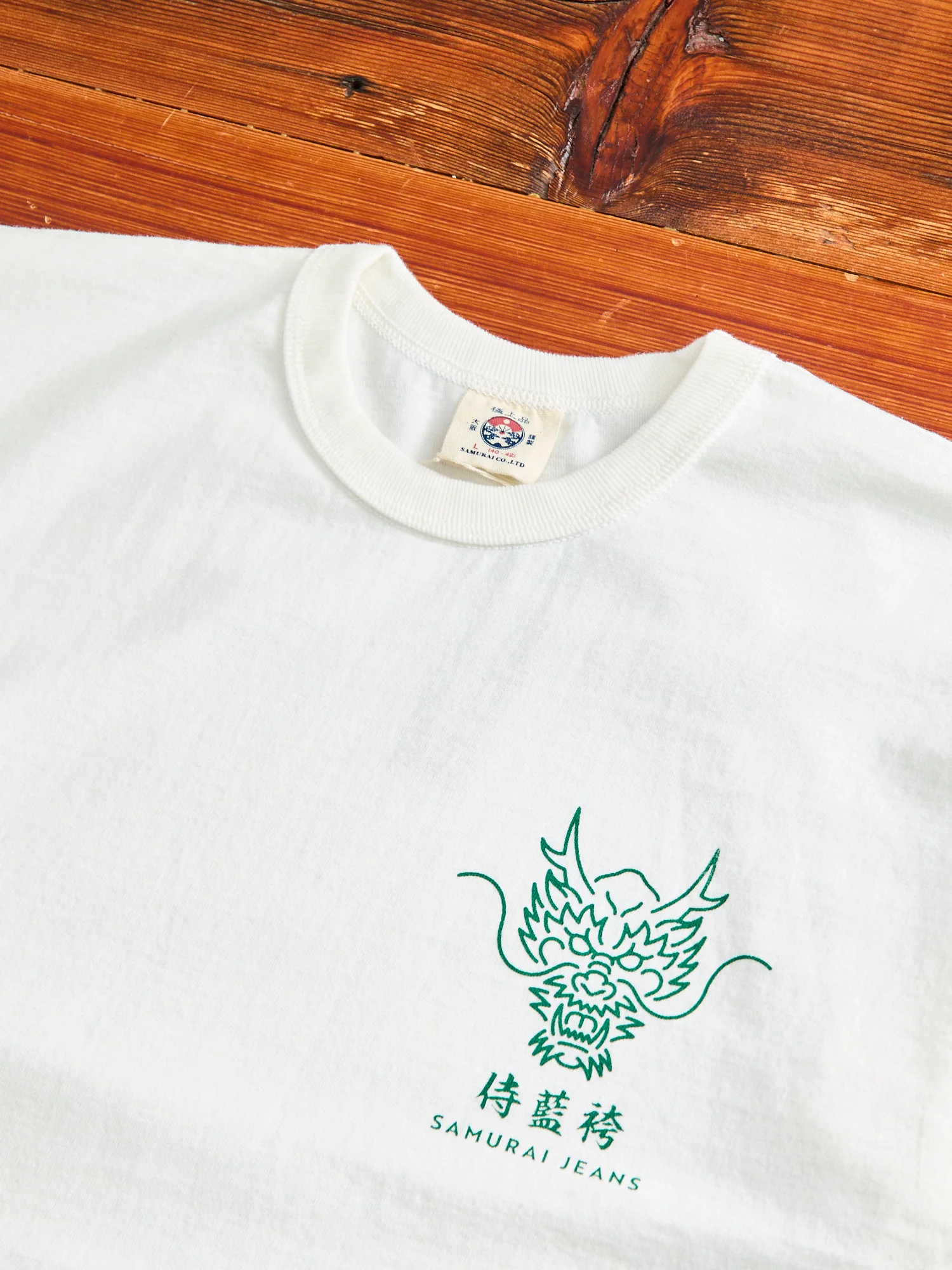 "Dragon Slayer Ryuou-Taro" Heavyweight T-Shirt in White - Image 5