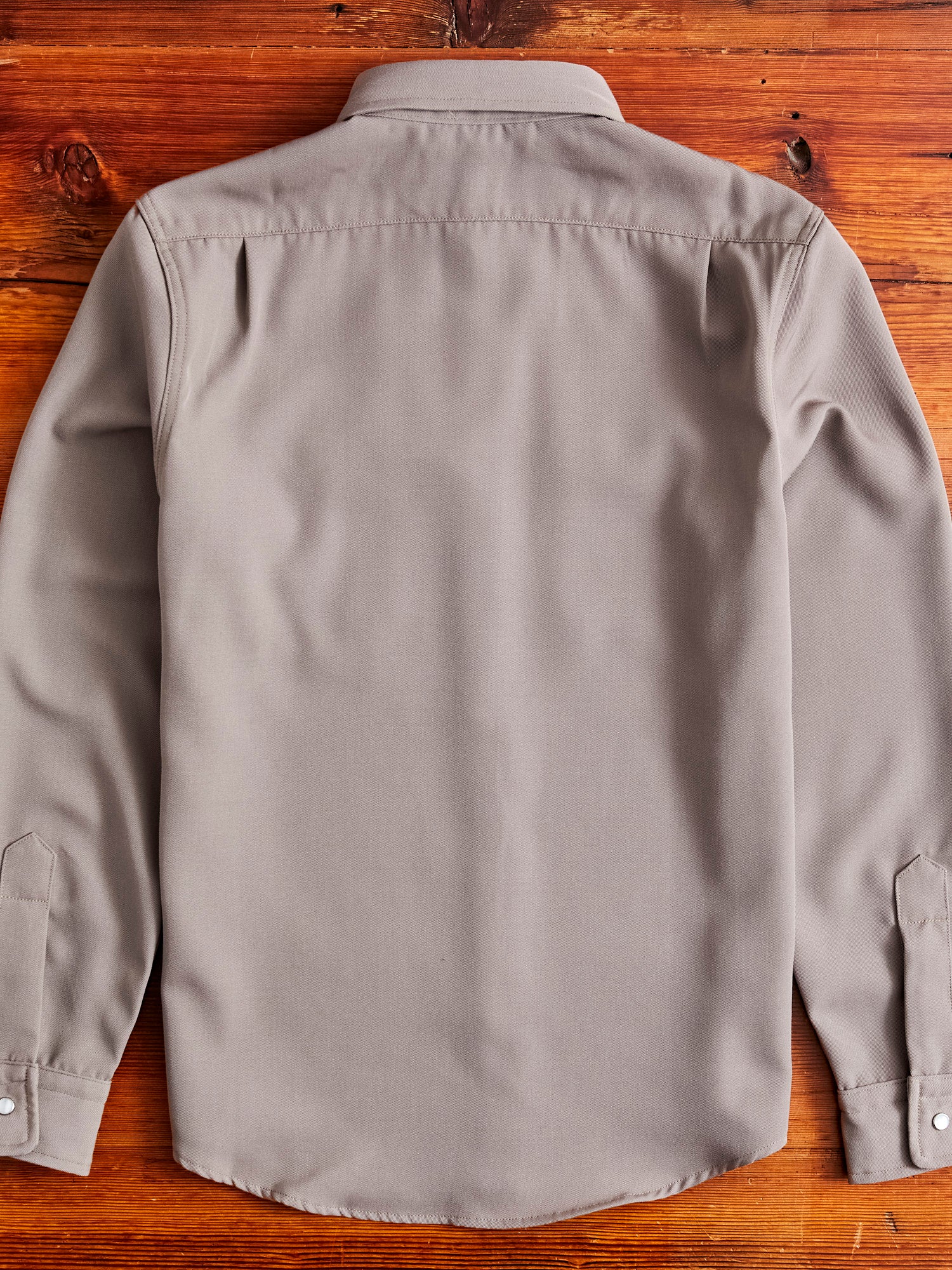 Drover Overshirt in Smoke Gabardine - Image 8