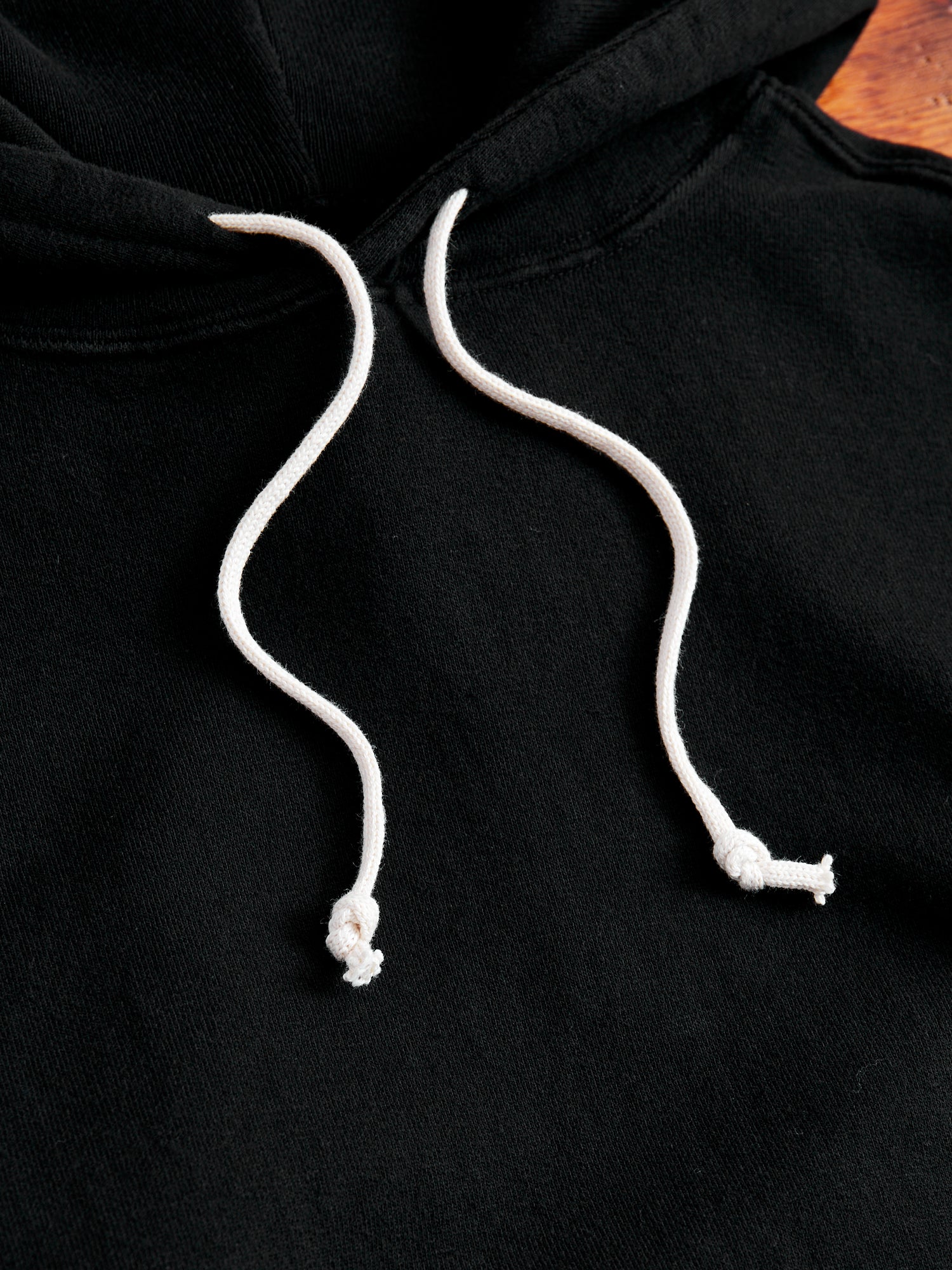 Ehu'kia Hooded Raglan Sweatshirt in Anthracite - Image 4