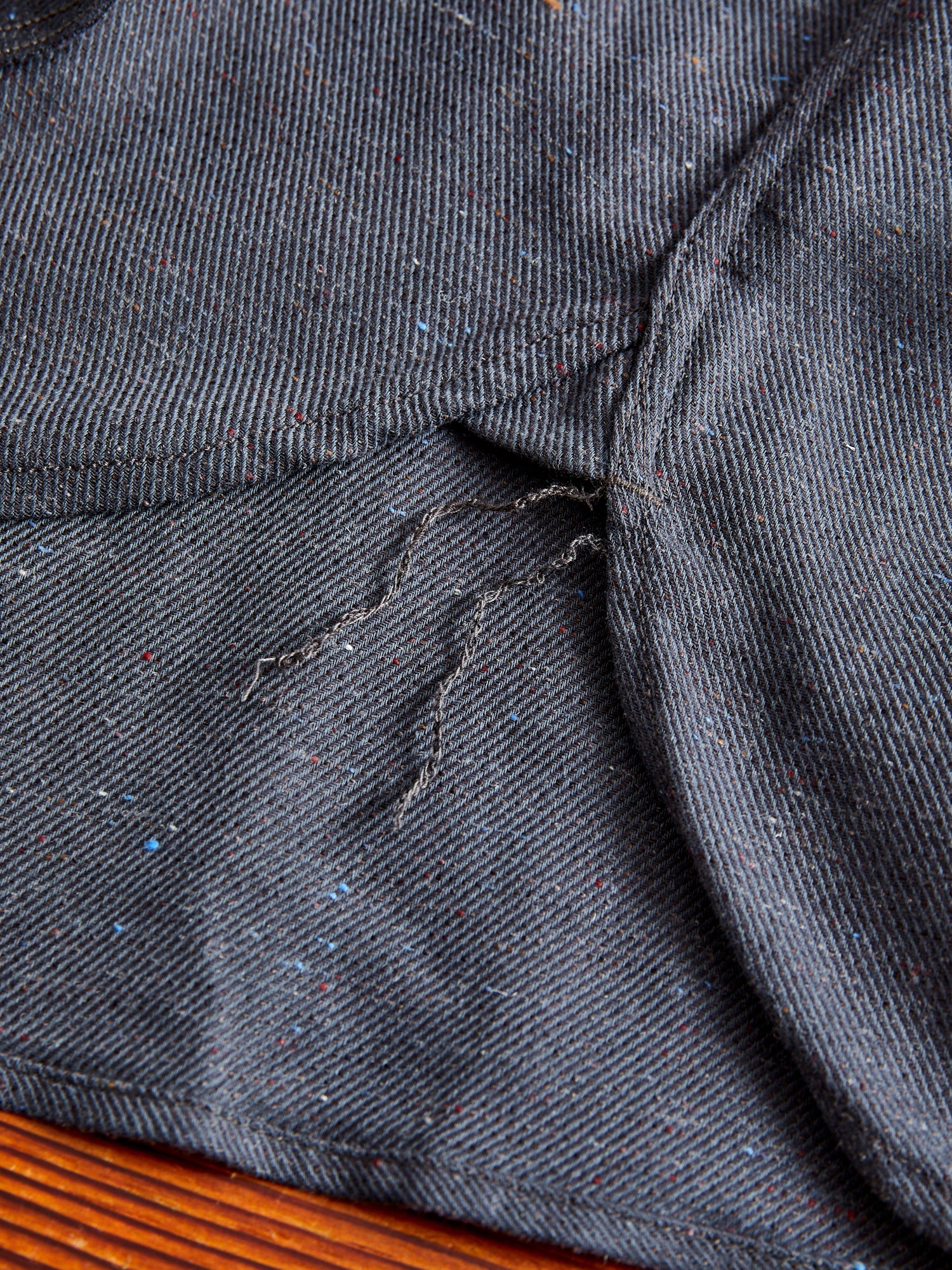 "Field Shirt" in Grey Rainbow Nep - Image 8