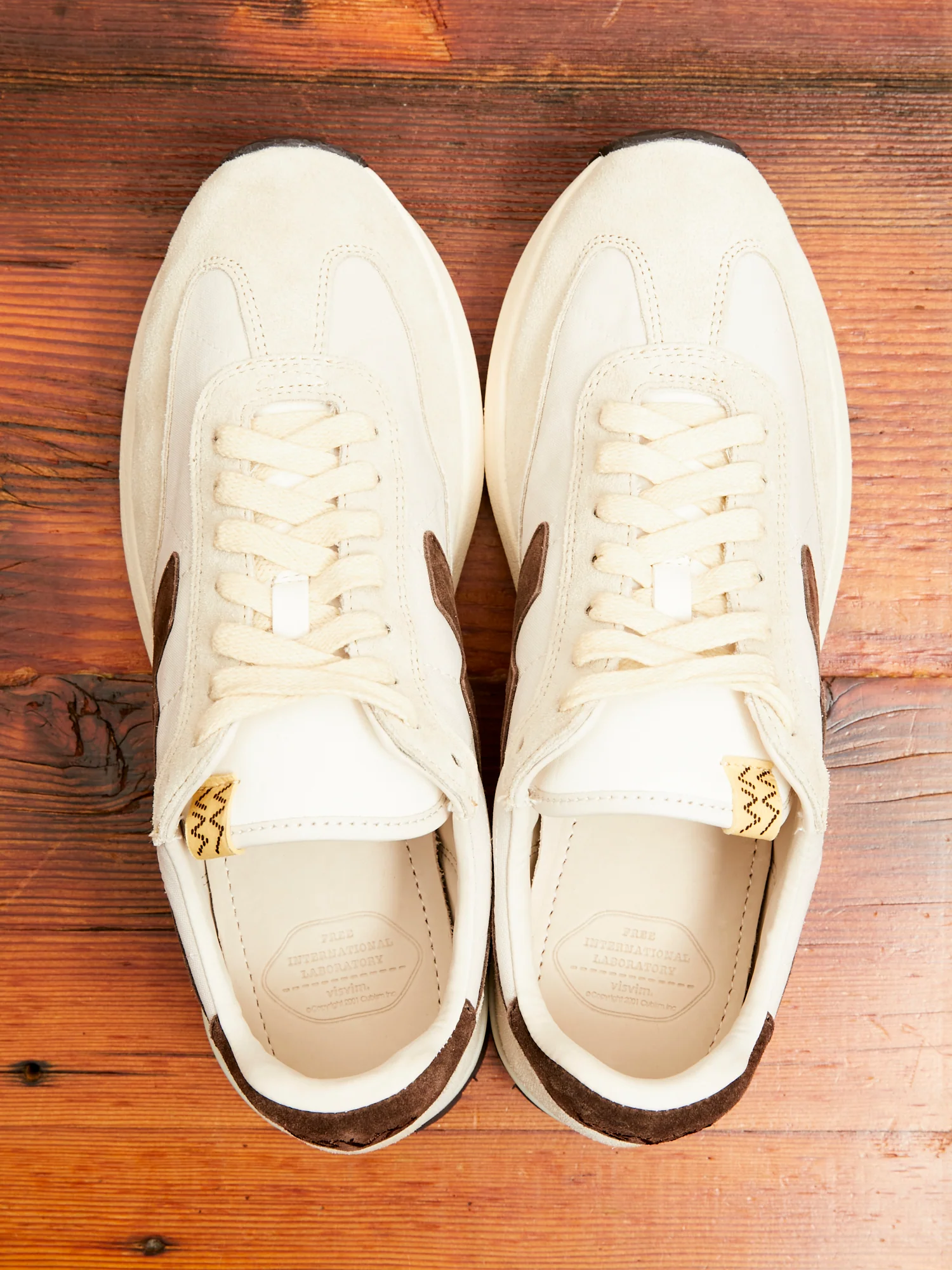 FKT Runner in Ivory - Image 7
