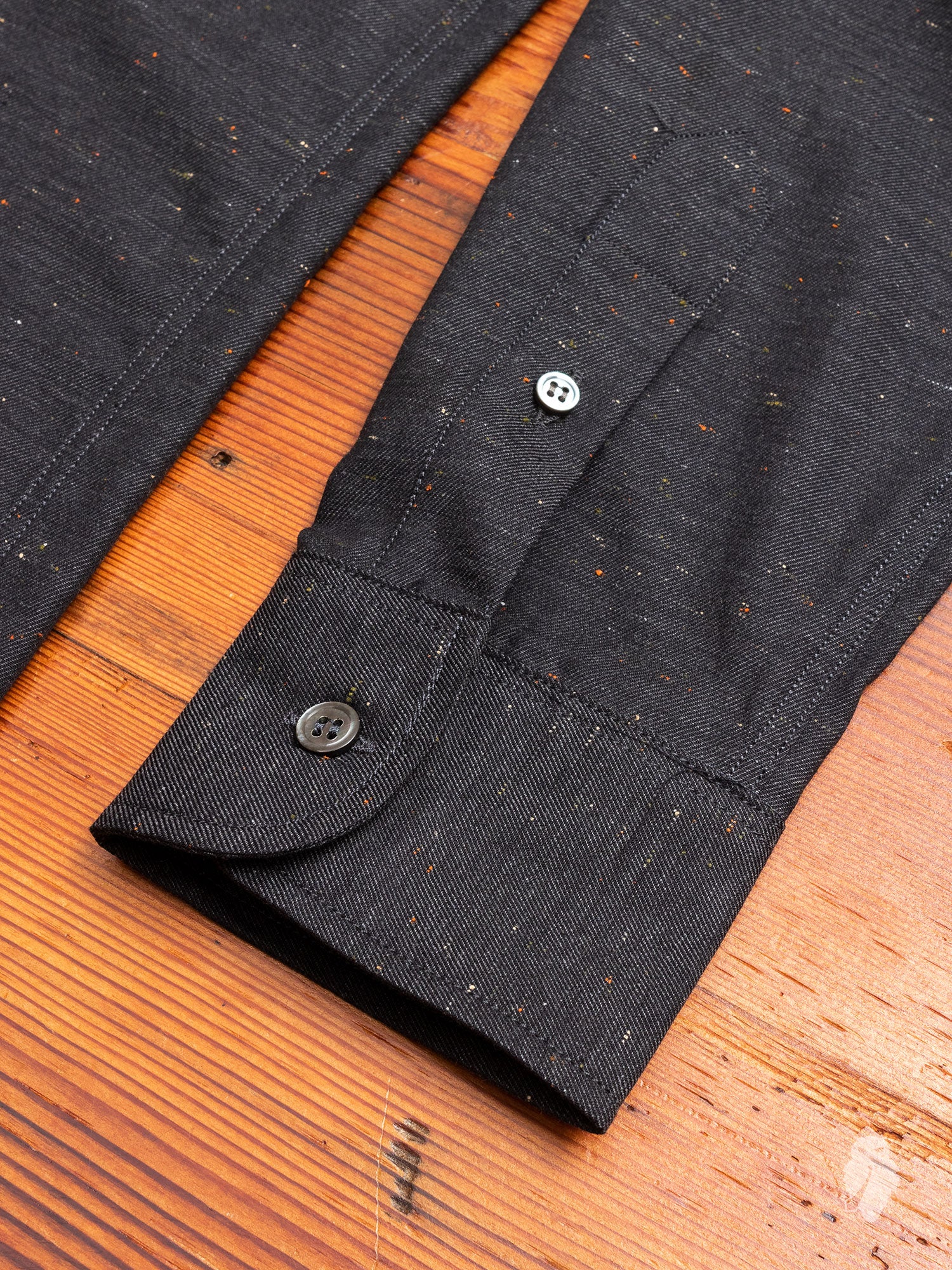 Flecked Button-Down Shirt in Dark Grey - Image 5
