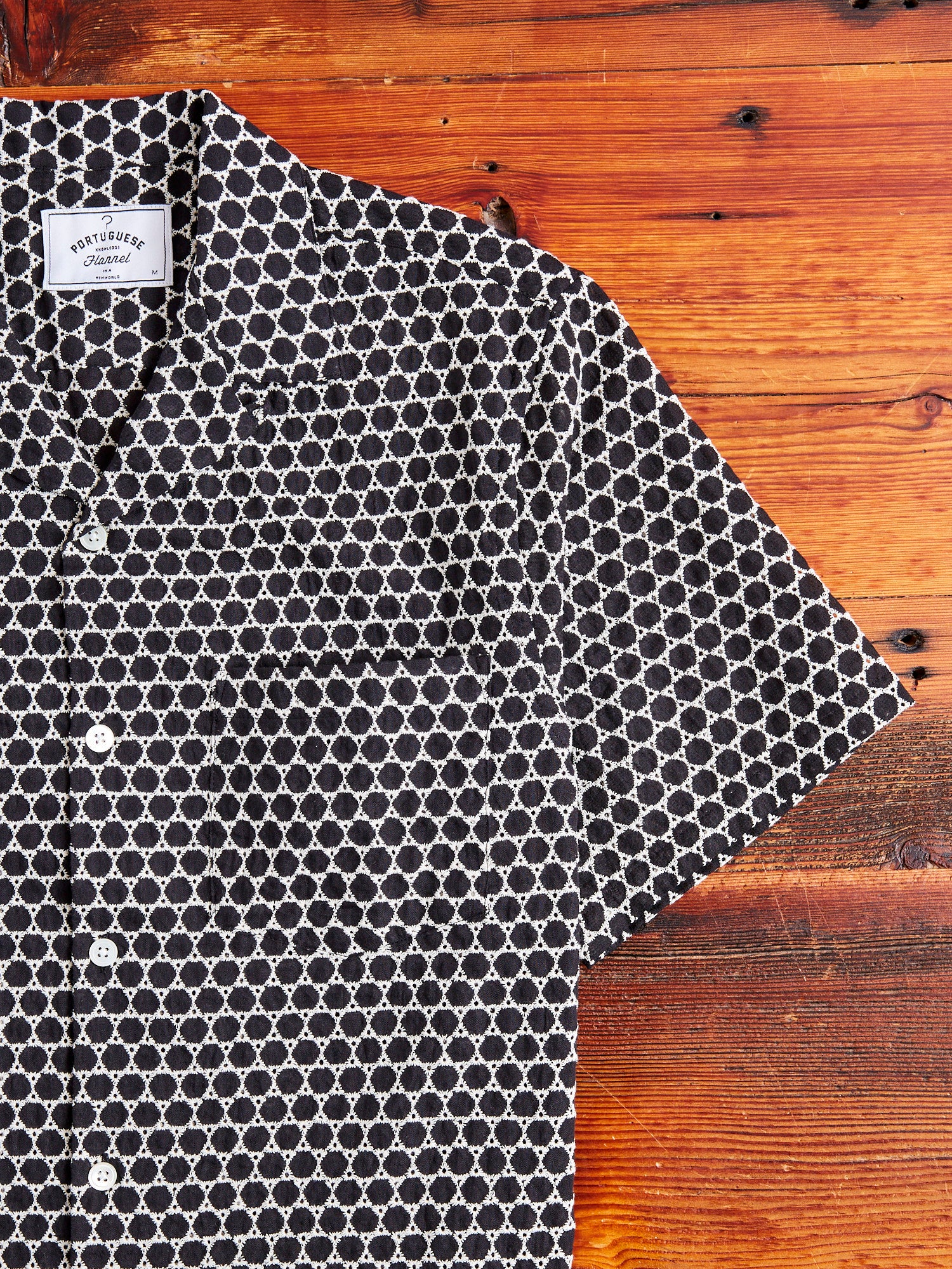 Folc Button-Up Shirt in Black - Image 5