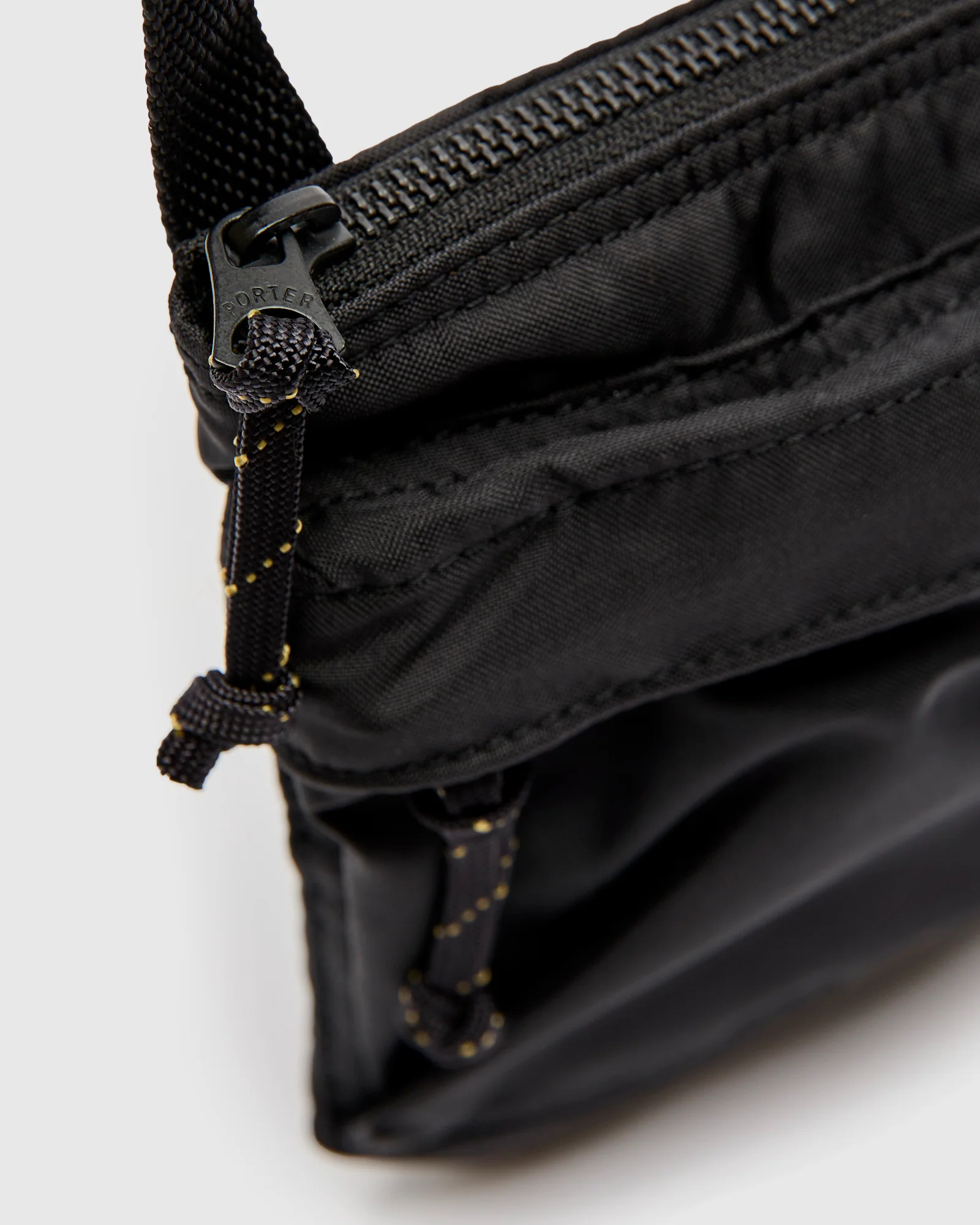 5461 "Force" Shoulder Pouch in Black - Image 7