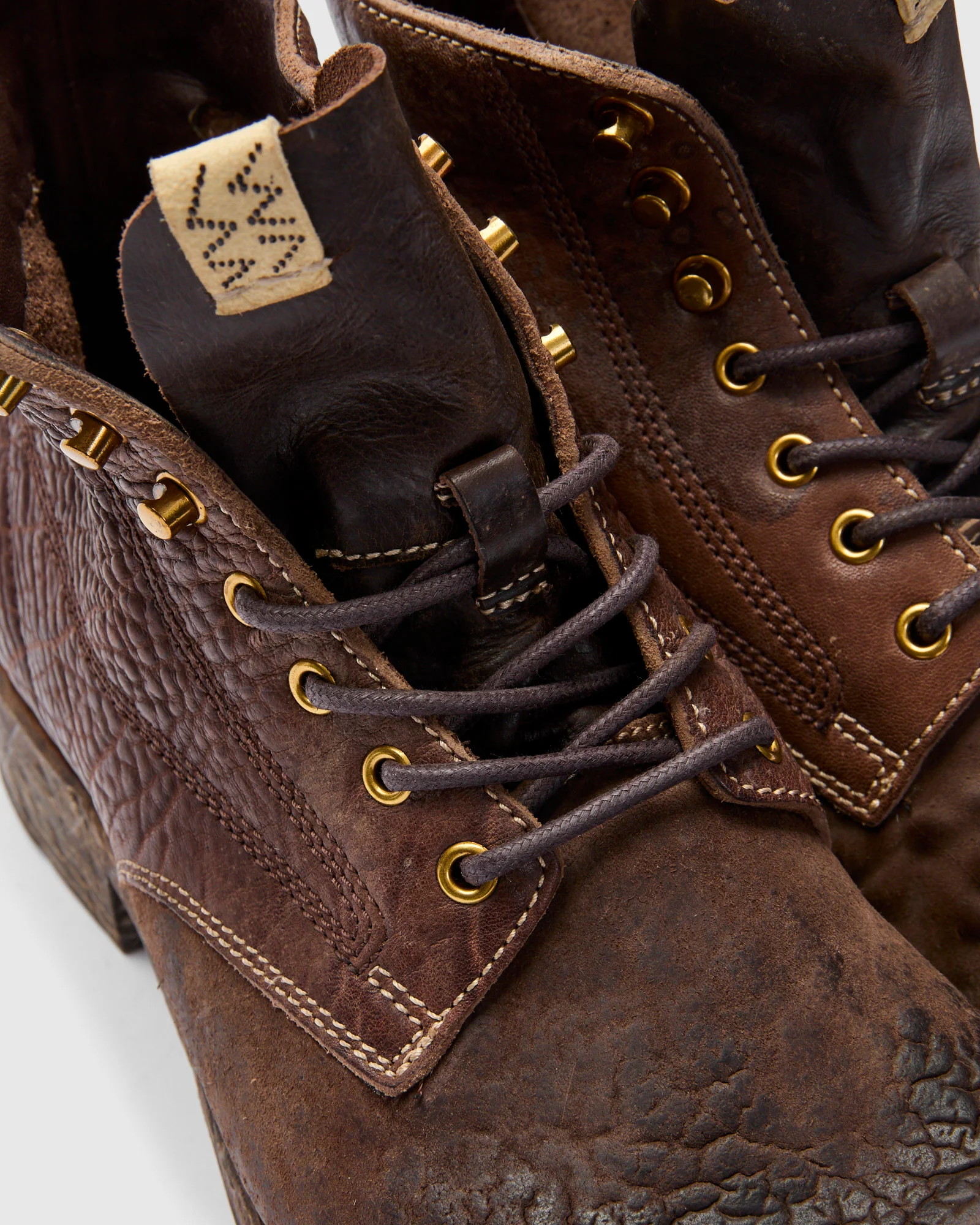 Damaged Virgil Boots-Folk in Dark Brown Horsehide - Image 7