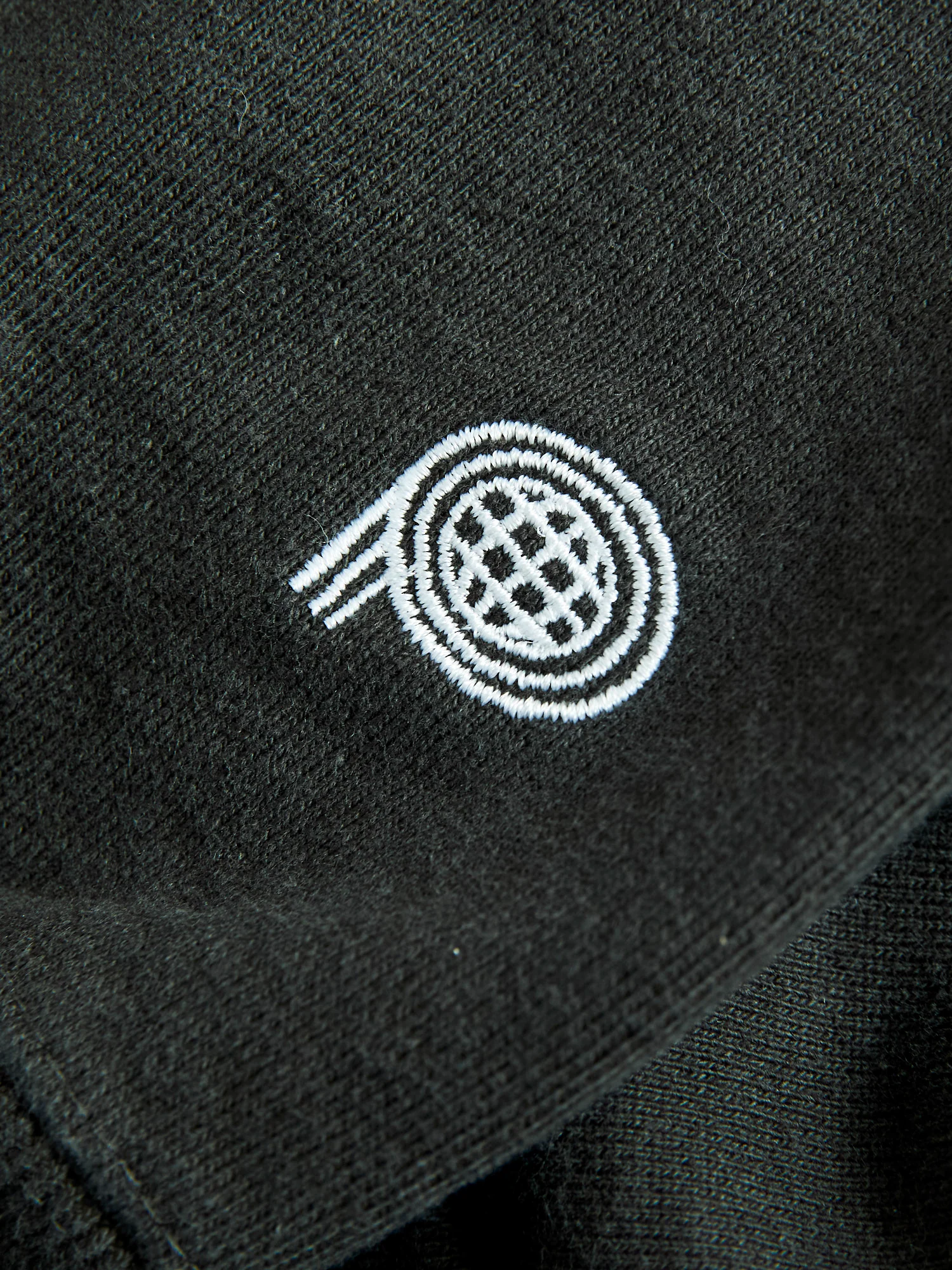 Reverse Weave Heavyweight Pullover Hoodie in Black - Image 7