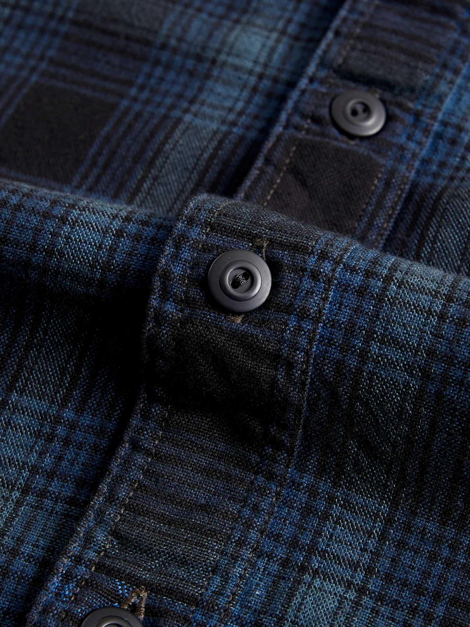 Herc Canvas Workshirt in Blue/Black - Image 7