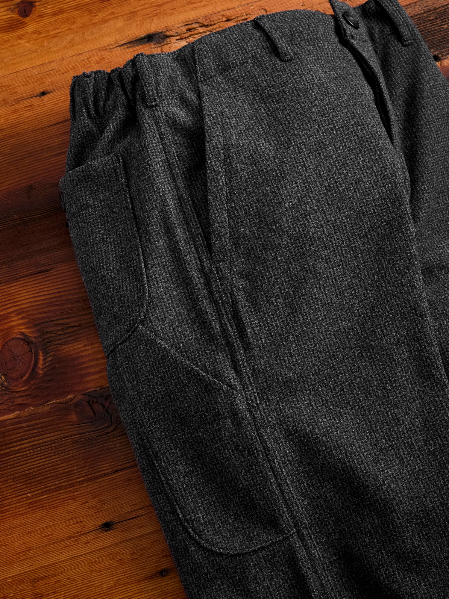 French Work Pants in Charcoal Houndstooth - Image 6