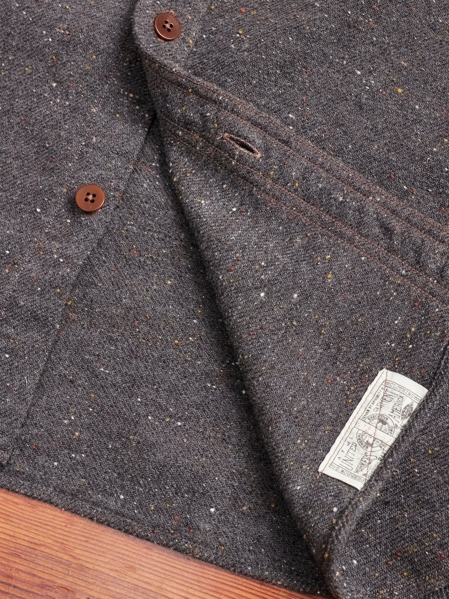 Hunting Nep Flannel in Grey Wool - Image 7