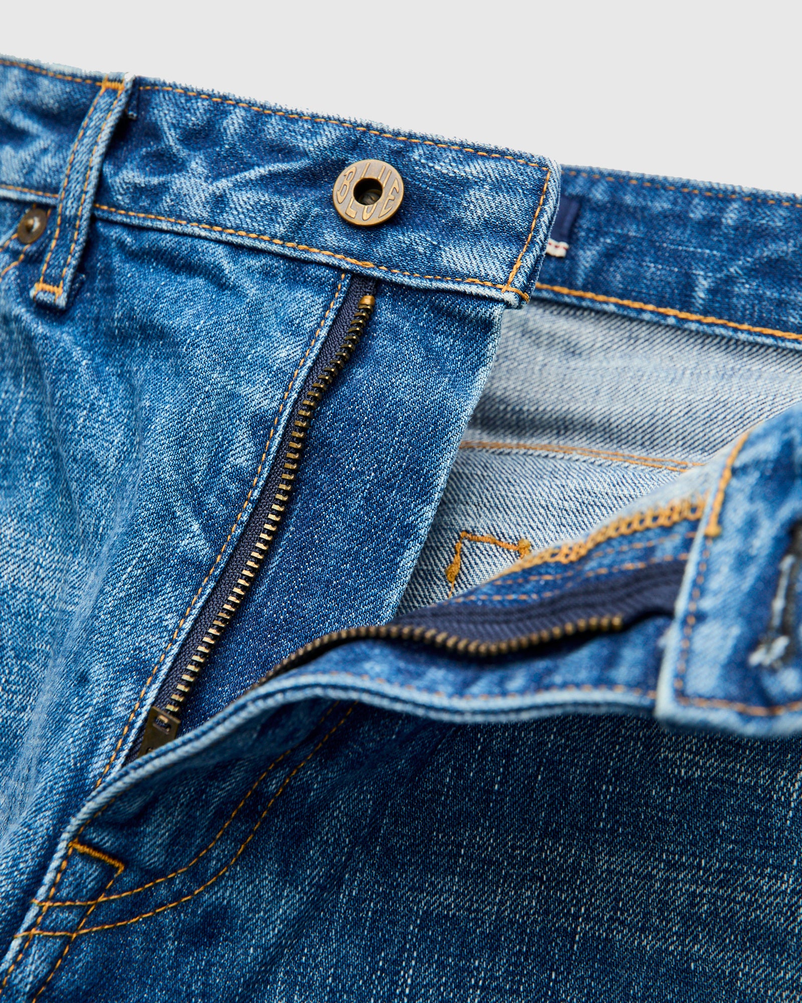 J301-MID "US Cotton Middle Wash" 14.8oz Washed Selvedge Denim - Straight Tapered Fit - Image 6