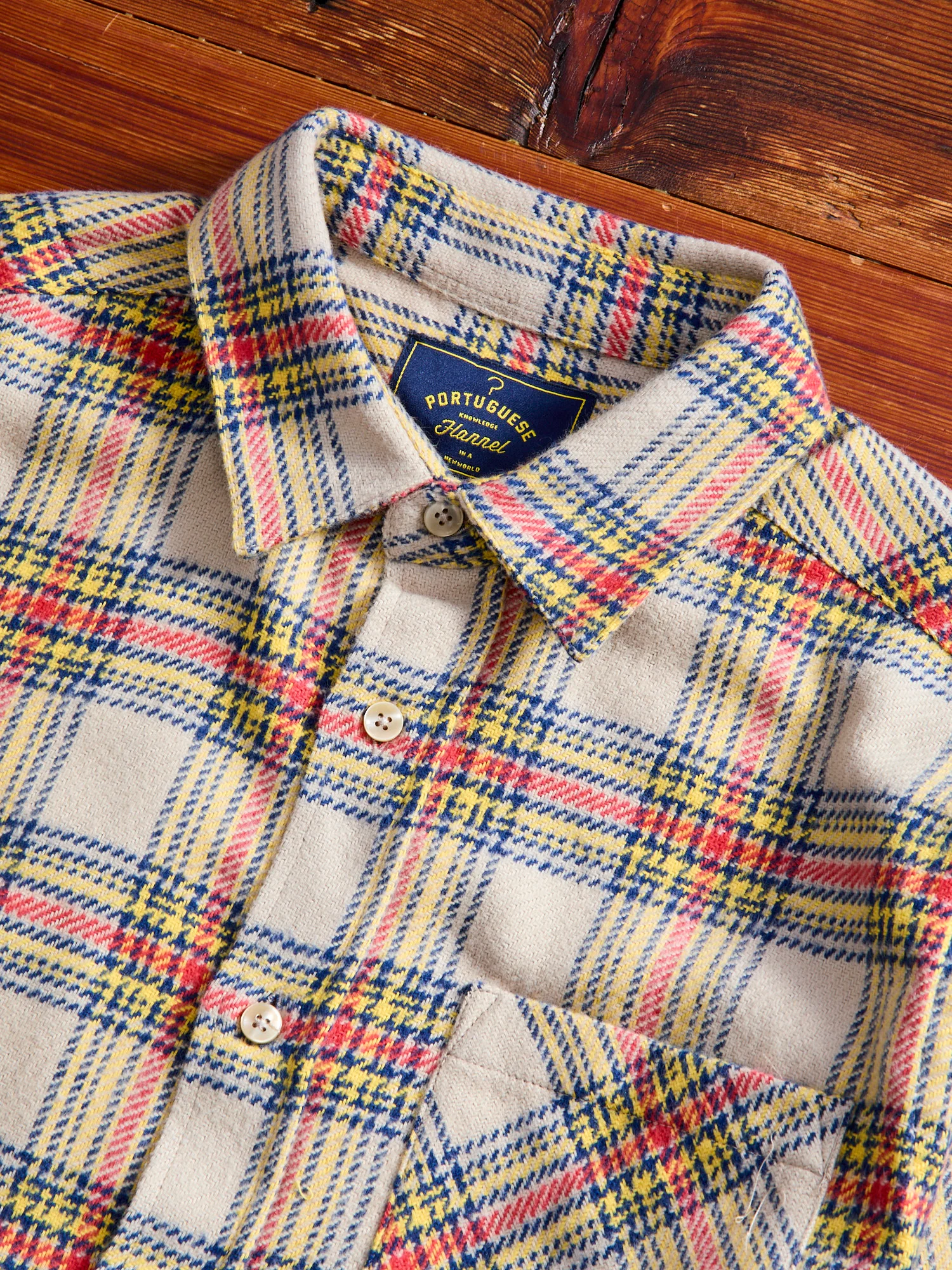 Lars Button-Up Shirt in Clay - Image 3