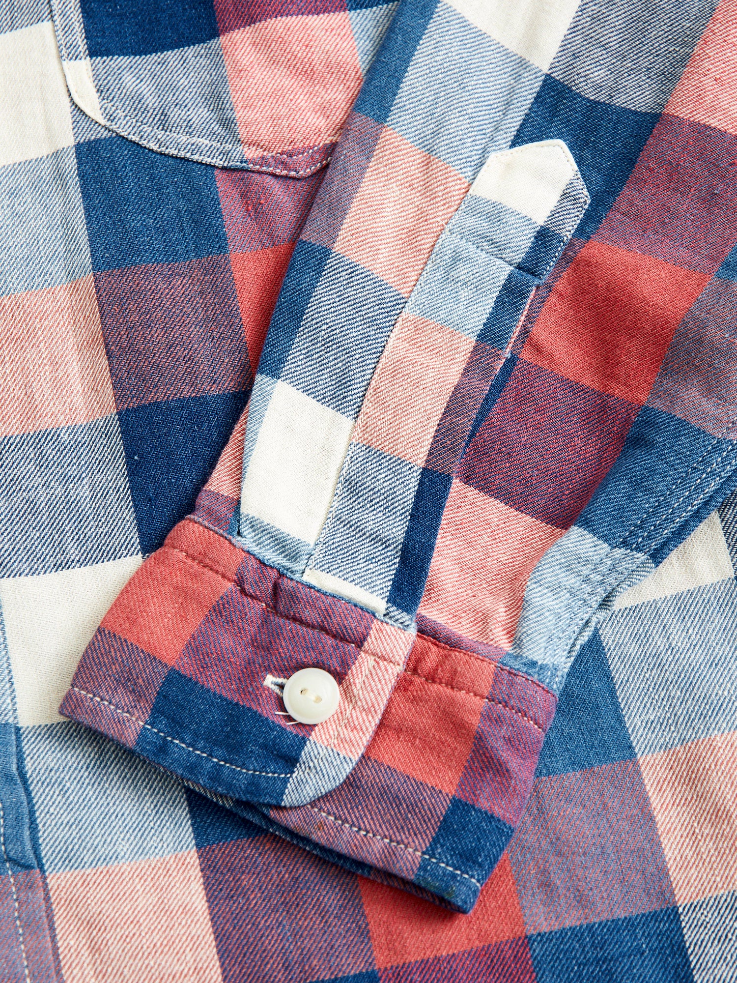 Lee Cotton-Linen Workshirt in Red/Indigo Plaid - Image 5