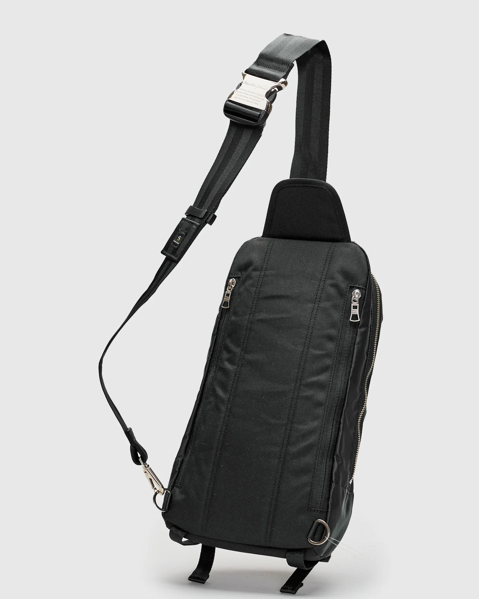Lightning V2 Shoulder Sling Bag in Black - Image 3