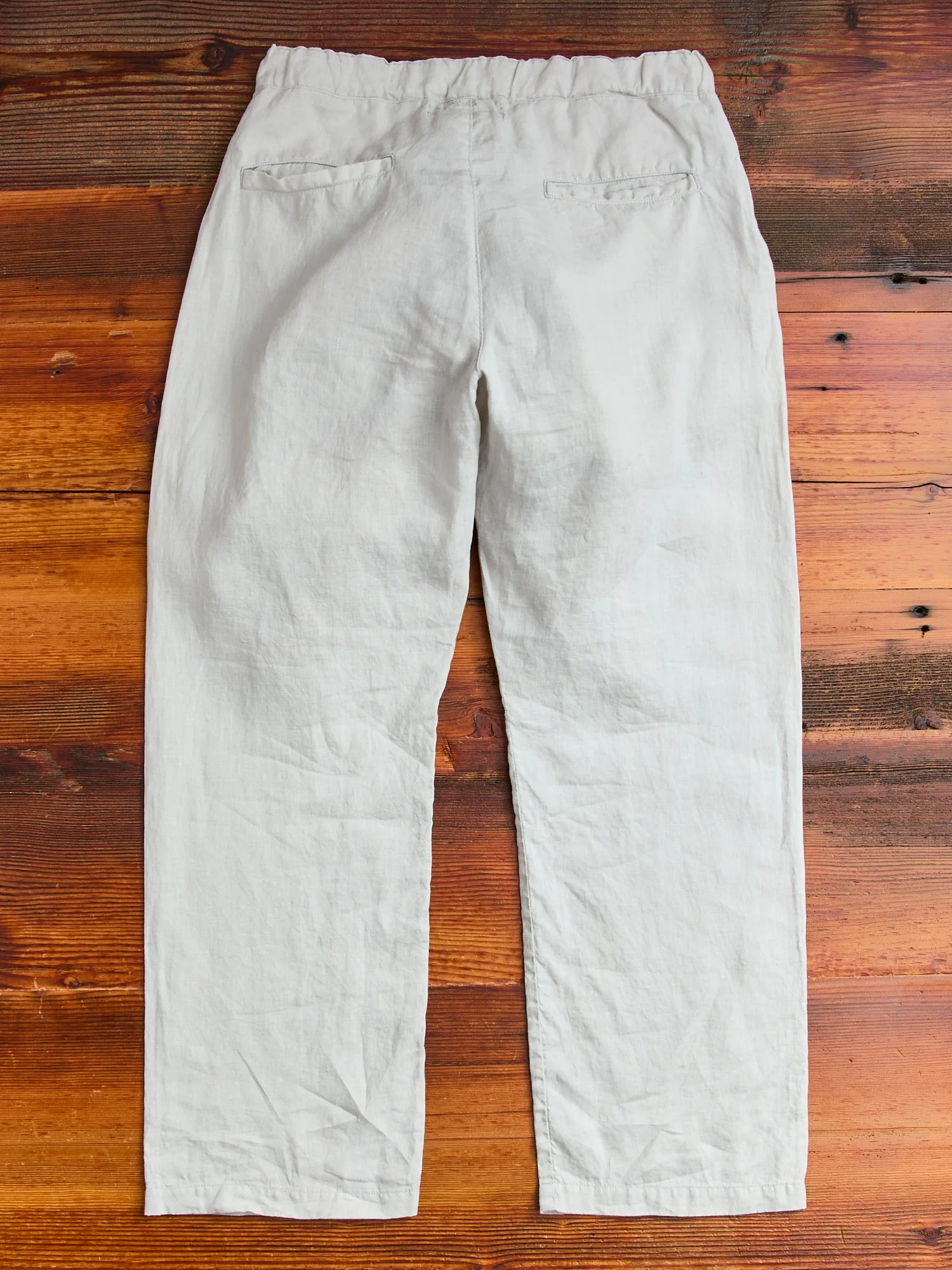 Linen Easy Pants in Grey - Image 9