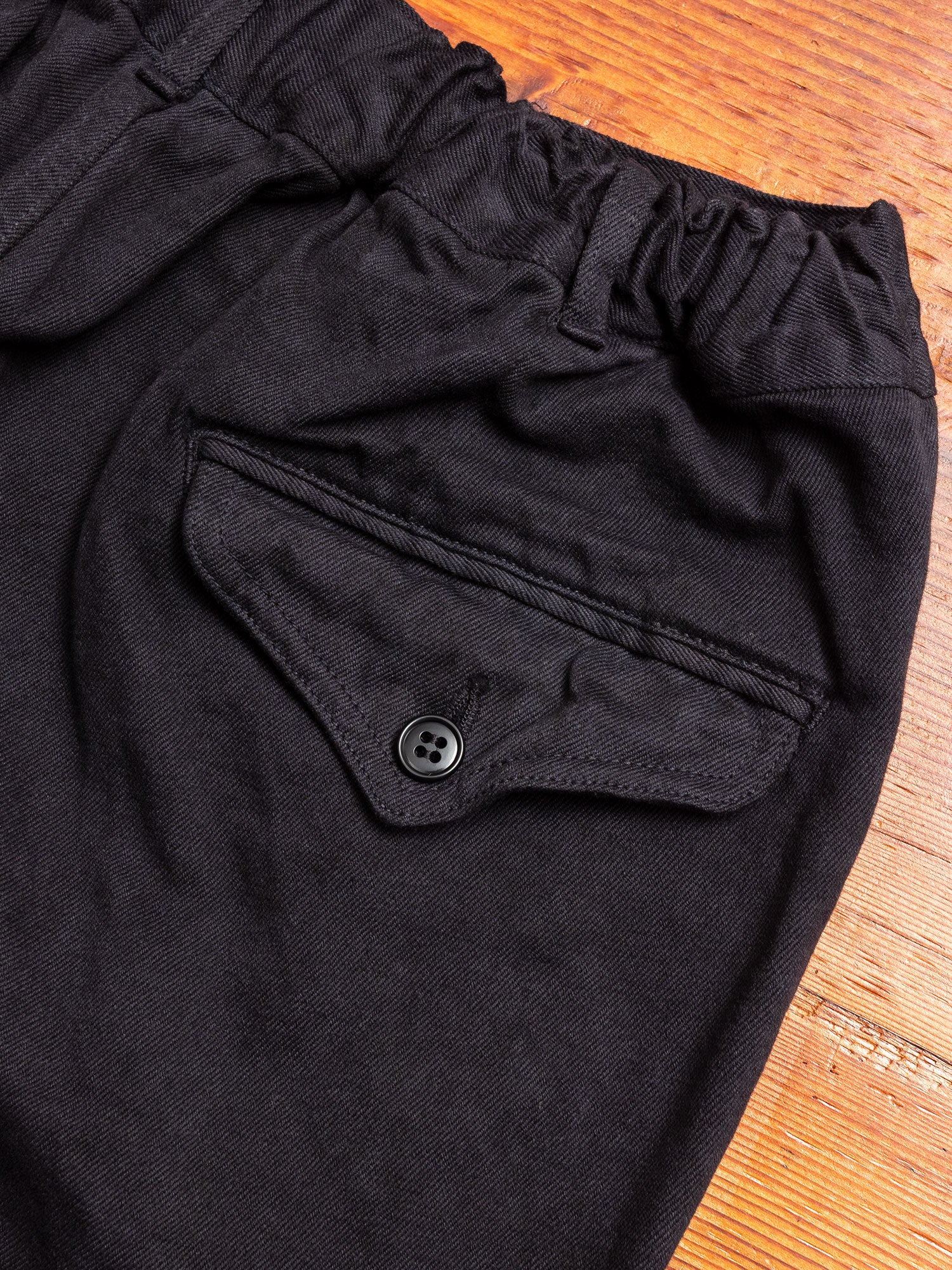 Linen Tapered Pants in Black - Image 8