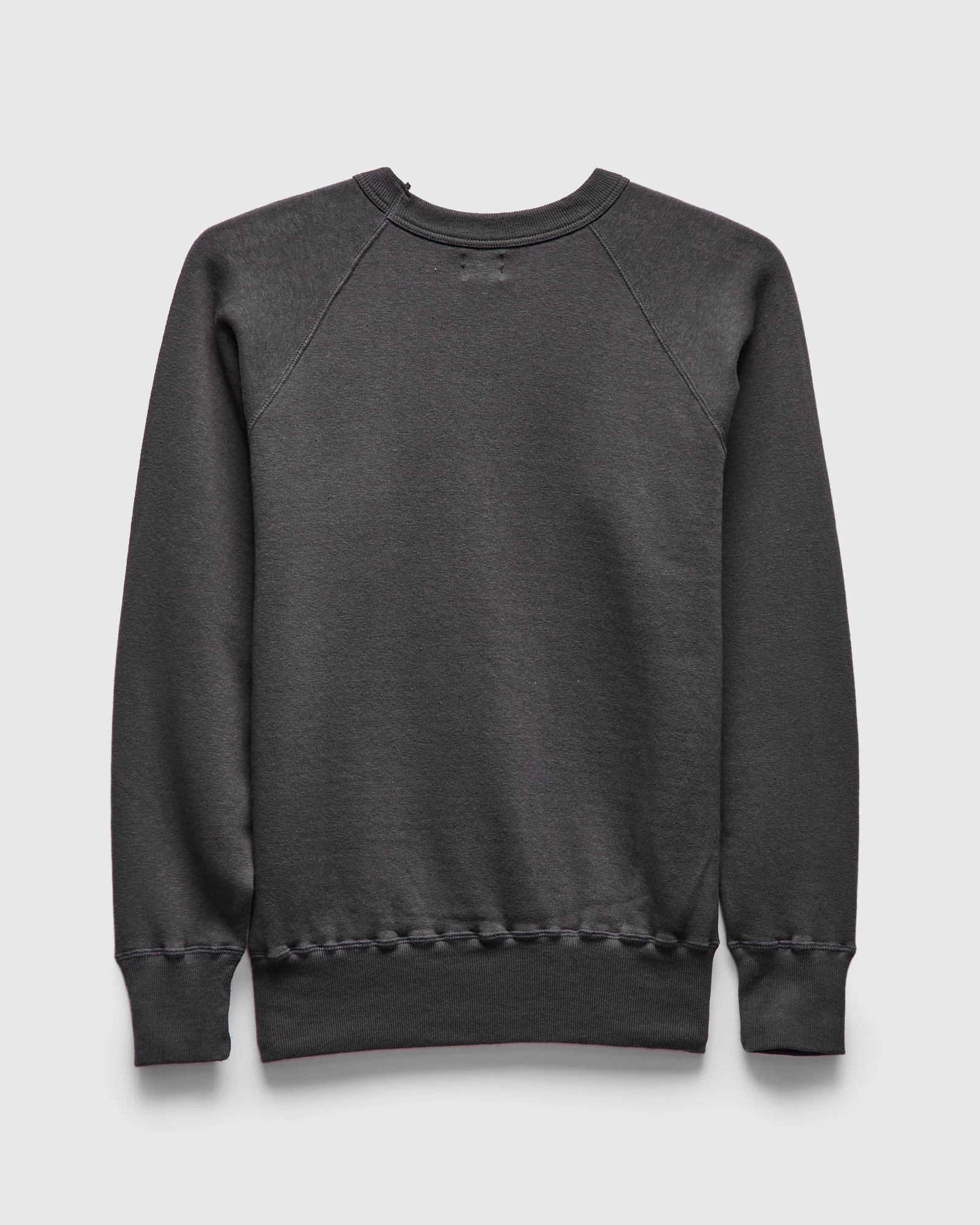Tsuriami Raglan Sleeve Sweatshirt in Sumikuro - Image 3