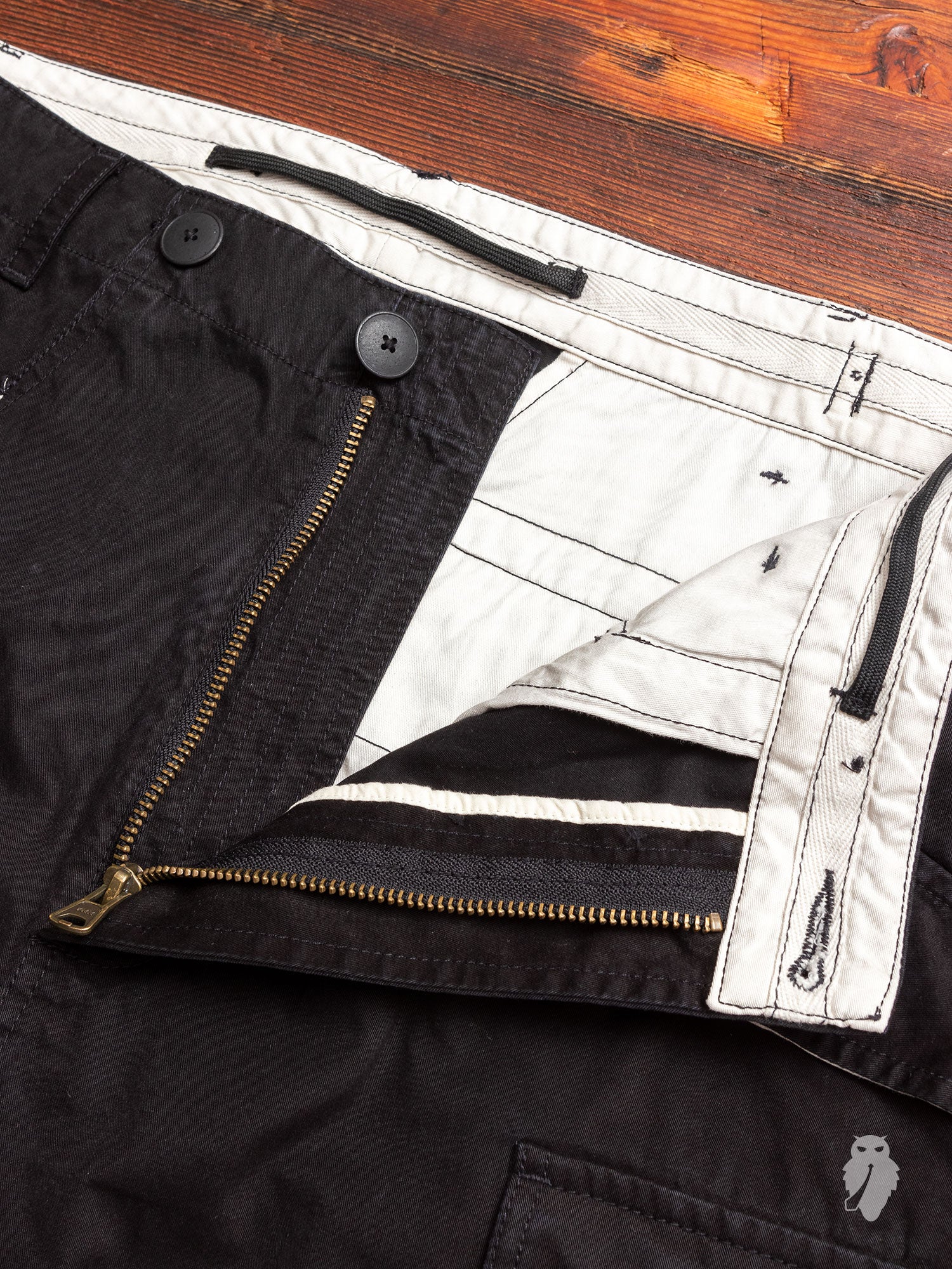 M52 Mutated Cargo Pants in Black - Image 5