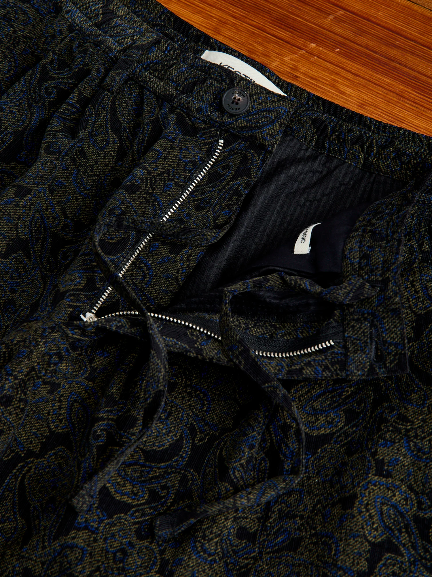 Mhor Shorts in Ink Paisley - Image 5
