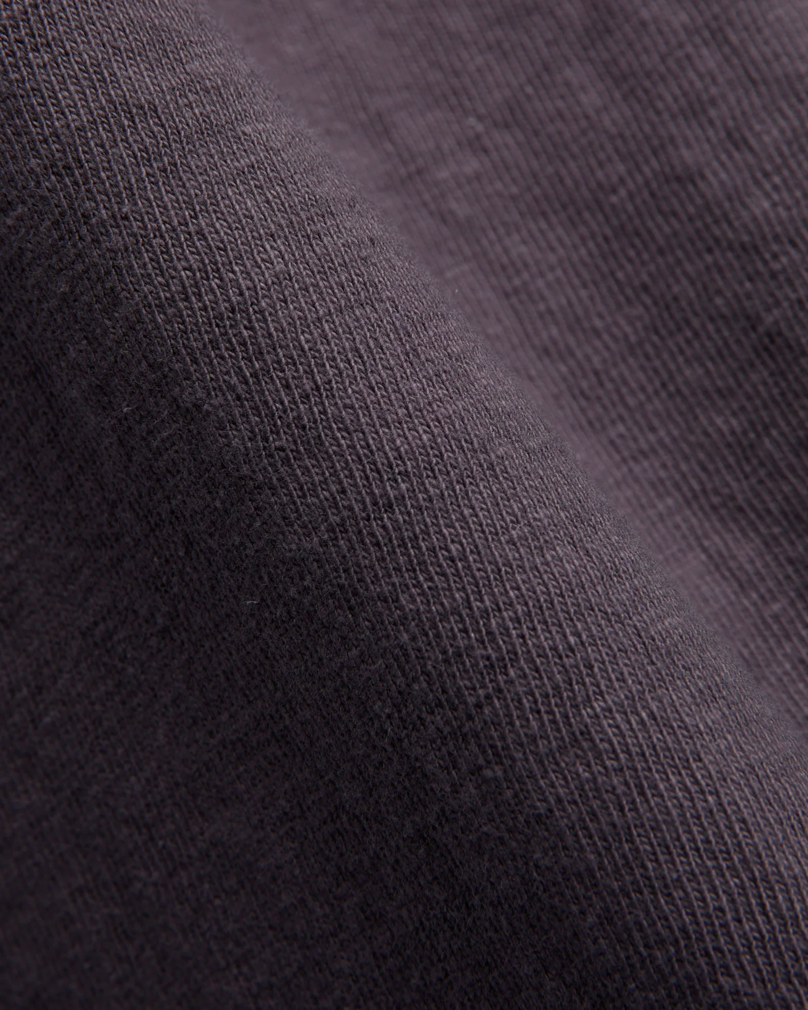 No. 8 Slub Nep Short Sleeve T-Shirt in Purple Navy - Image 6